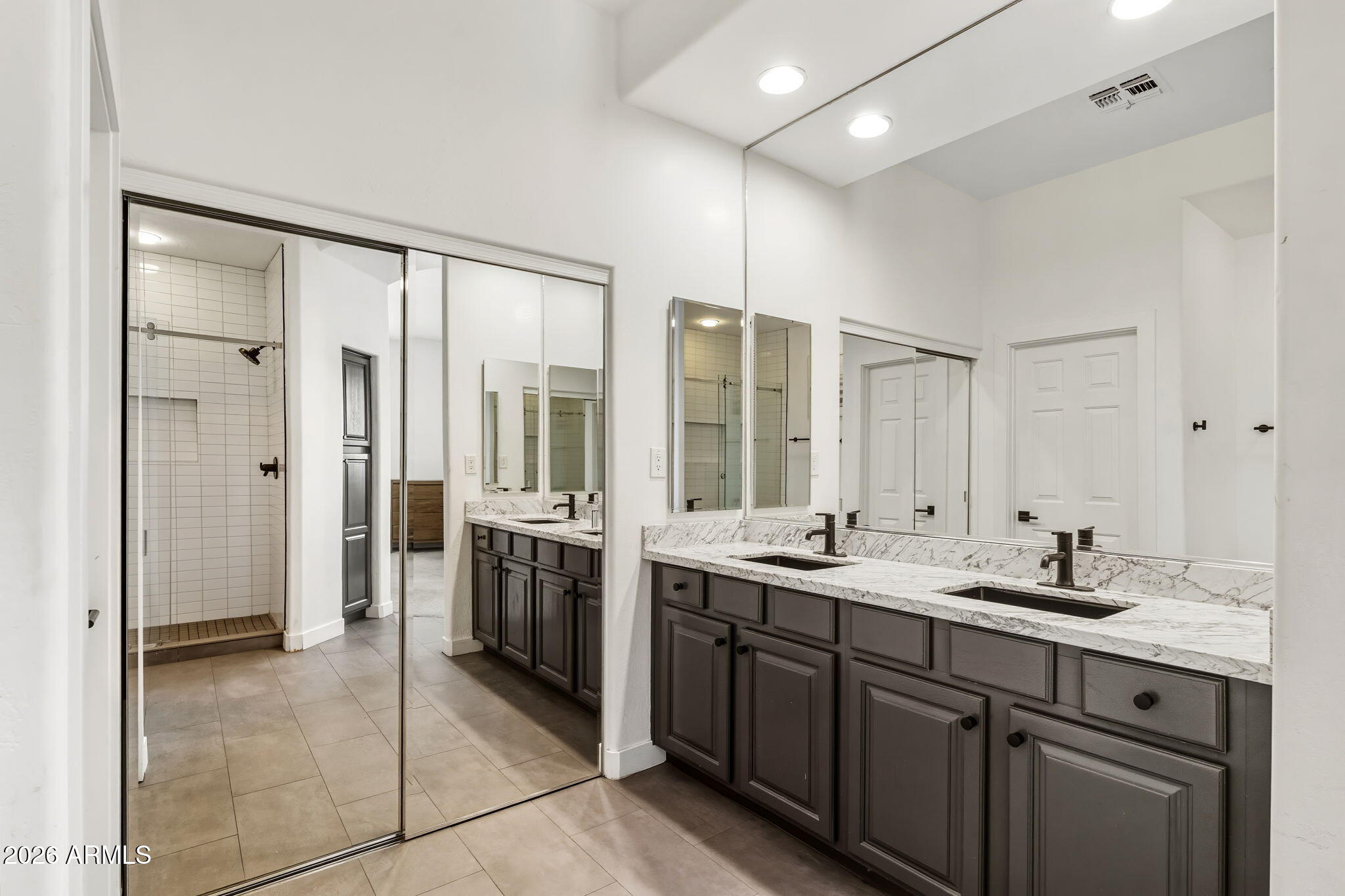 19550 N GRAYHAWK Drive 1108