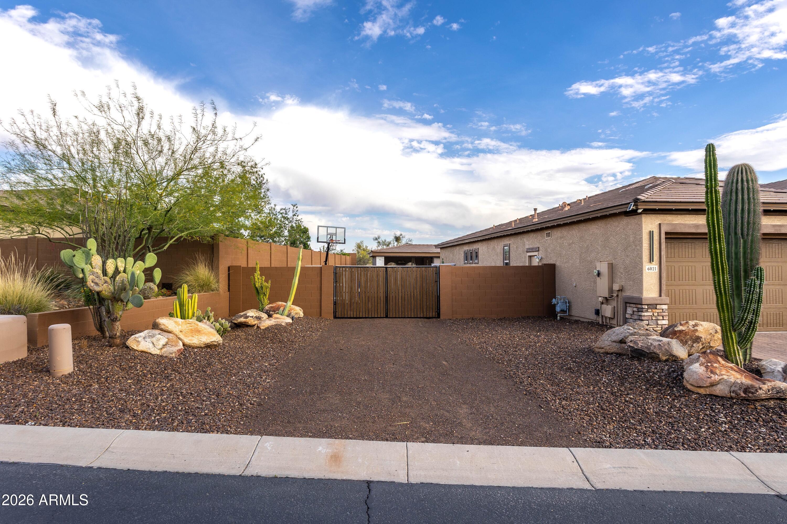 6021 E BRIANNA Road