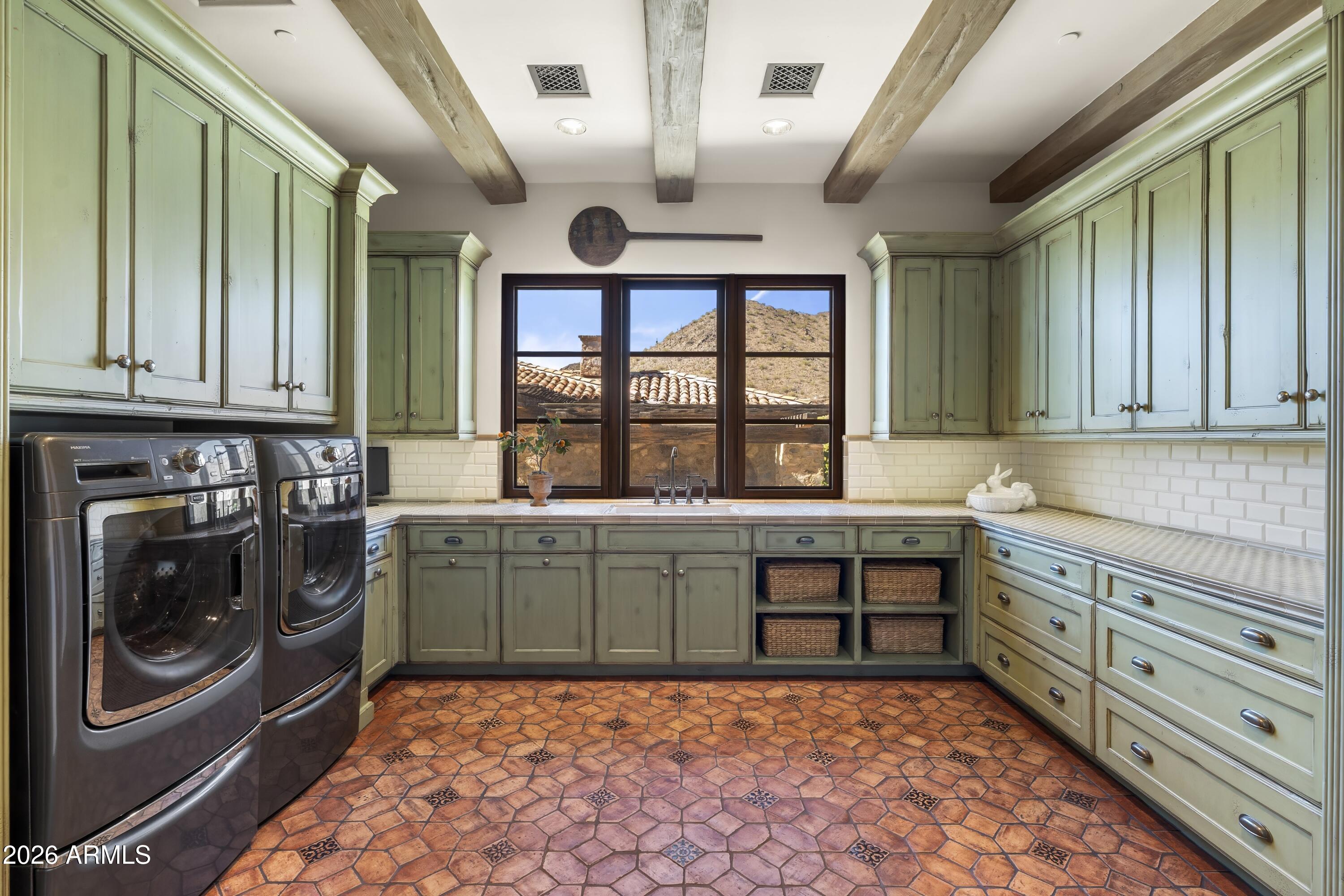 10719 E Rimrock Drive