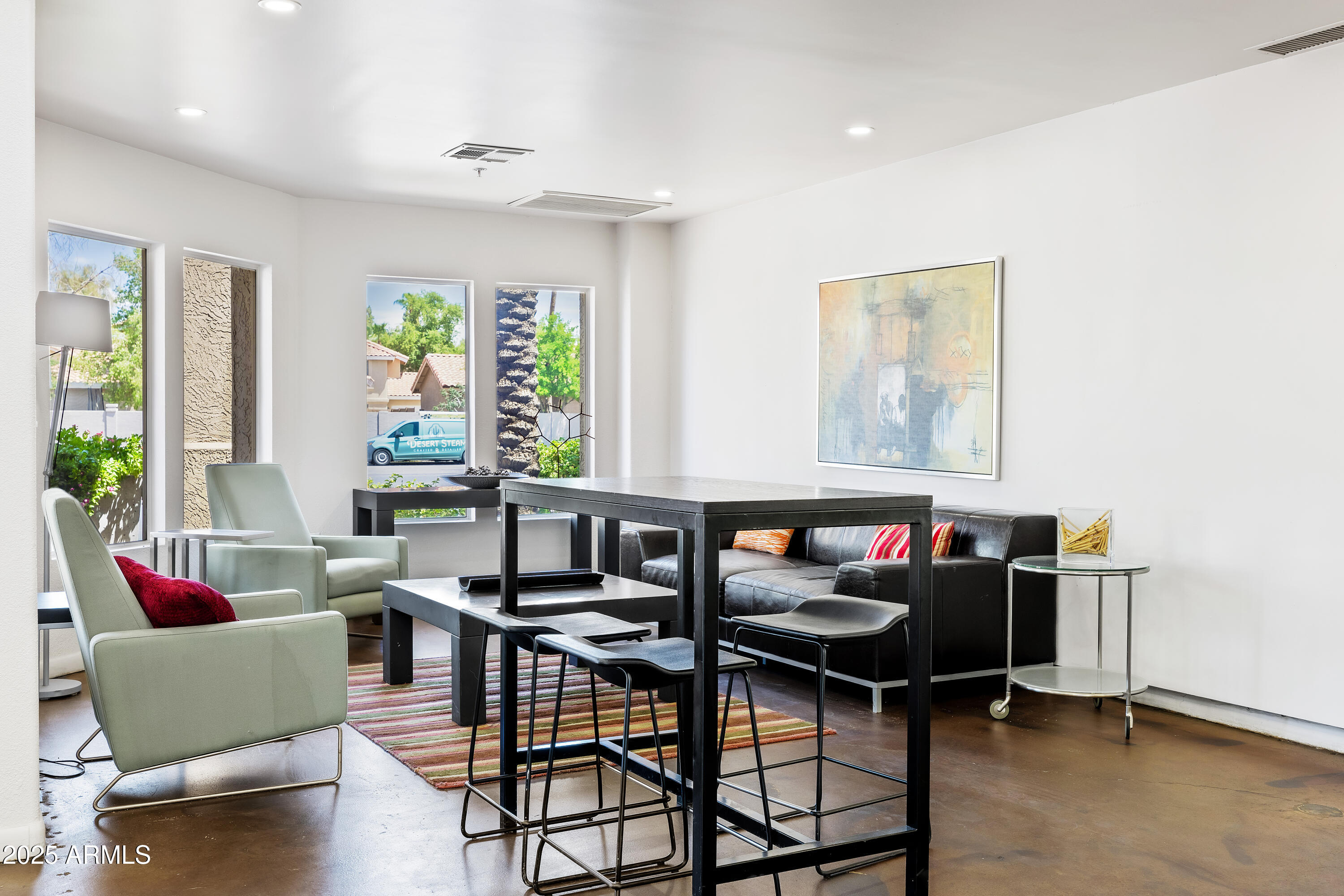 1295 N ASH Street 817