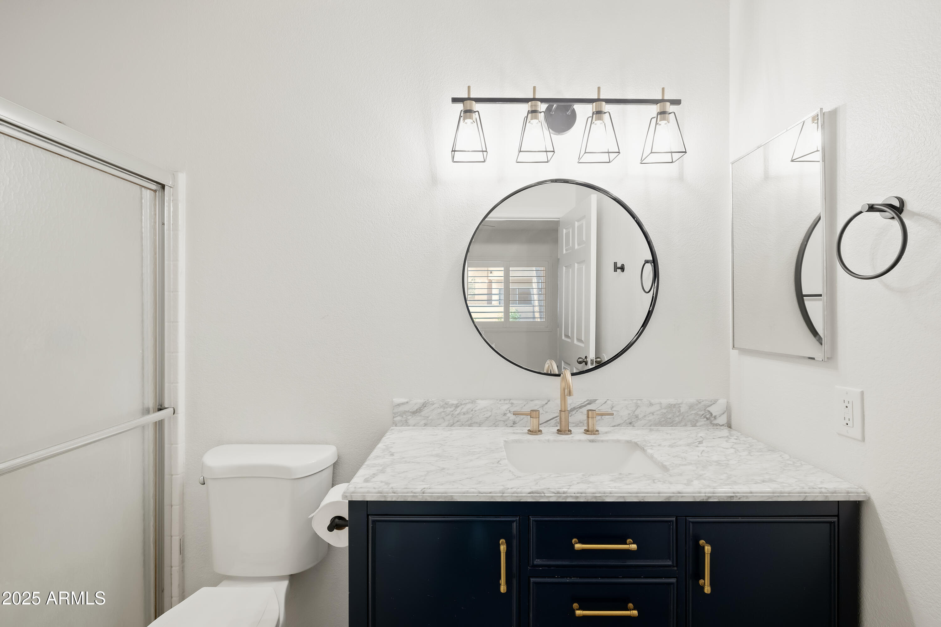 1295 N ASH Street 817