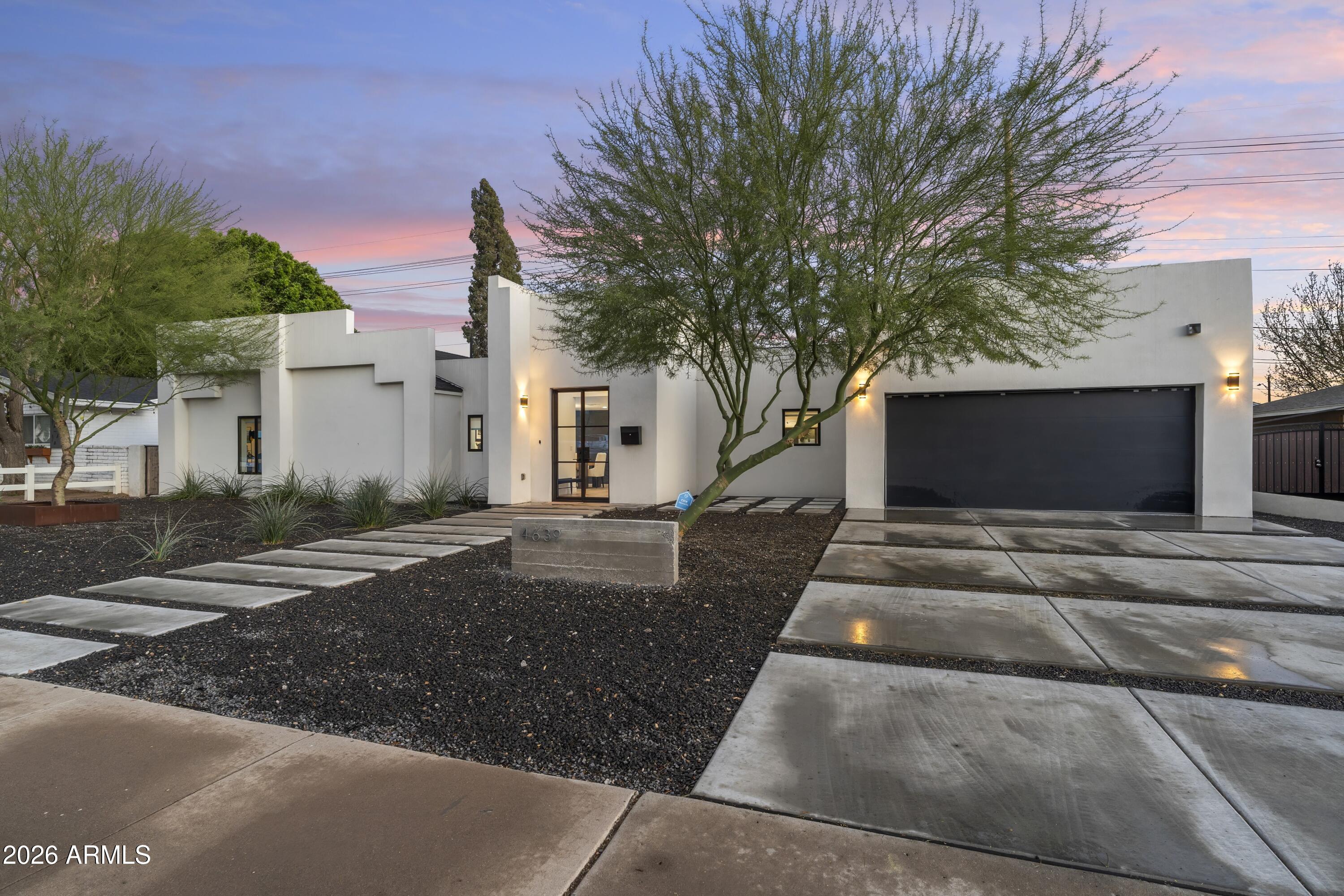 4639 E OSBORN Road