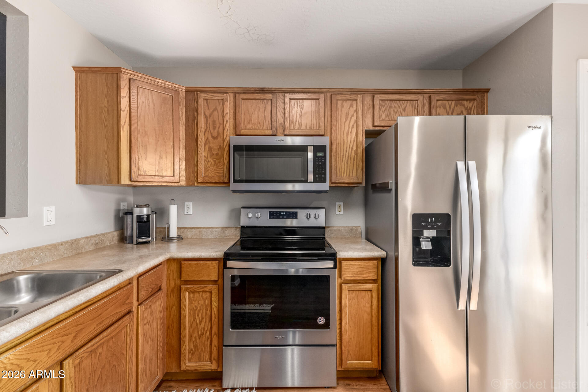 8511 W JOCELYN Terrace