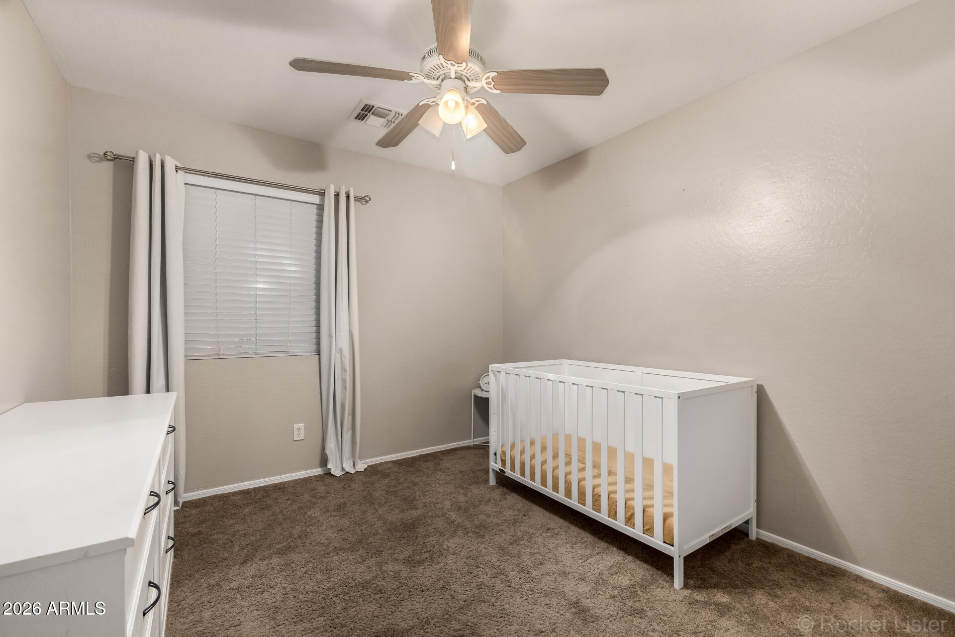 8511 W JOCELYN Terrace