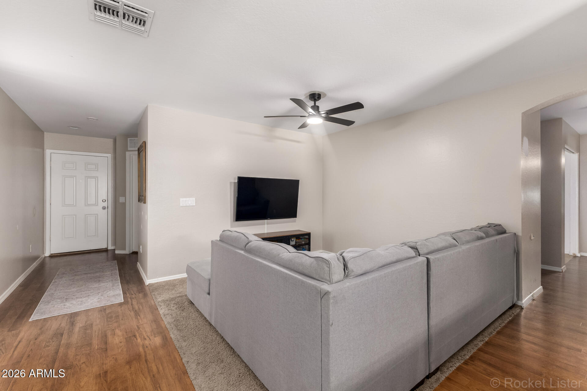 8511 W JOCELYN Terrace