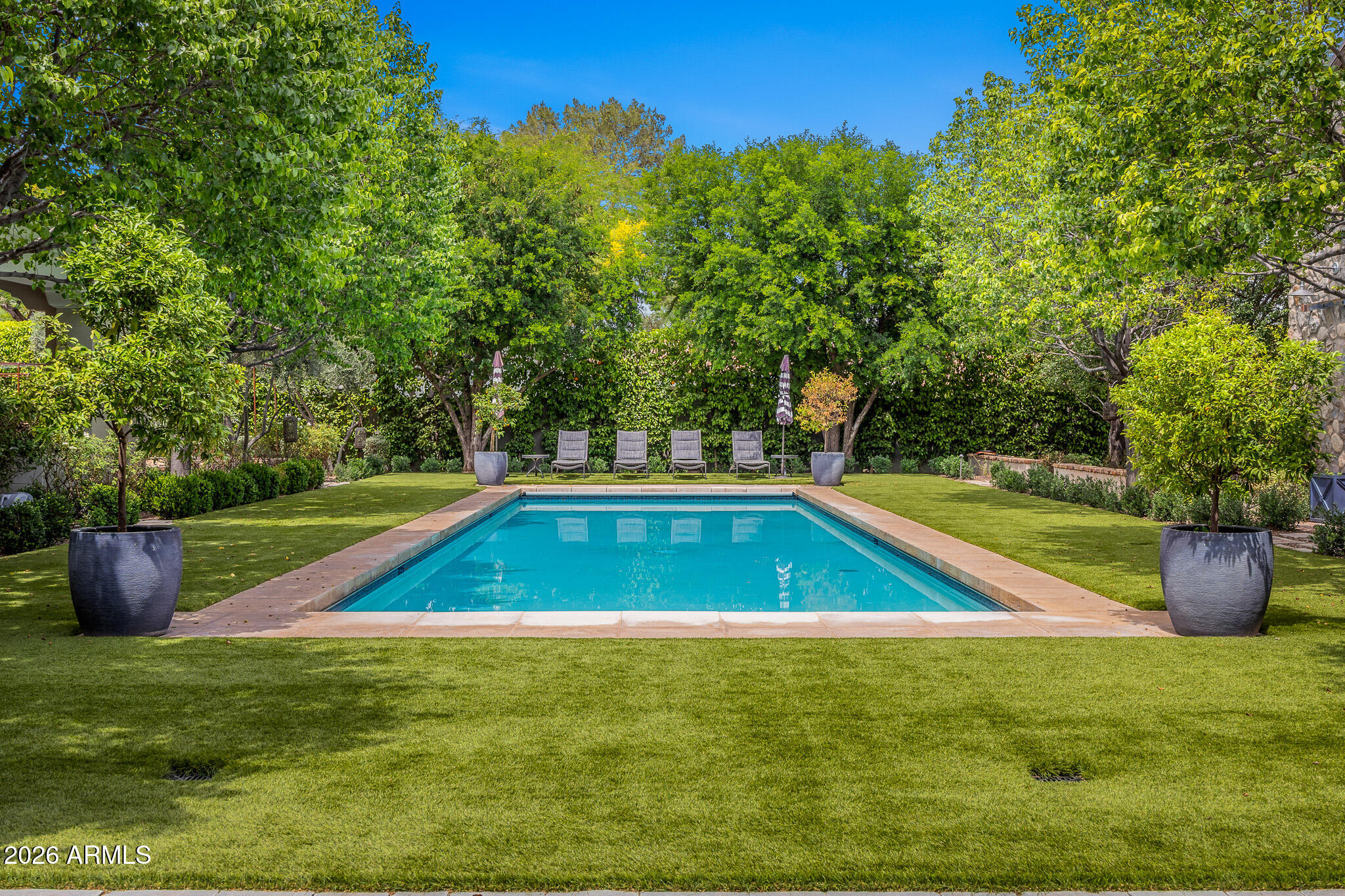 5858 E CABALLO Drive