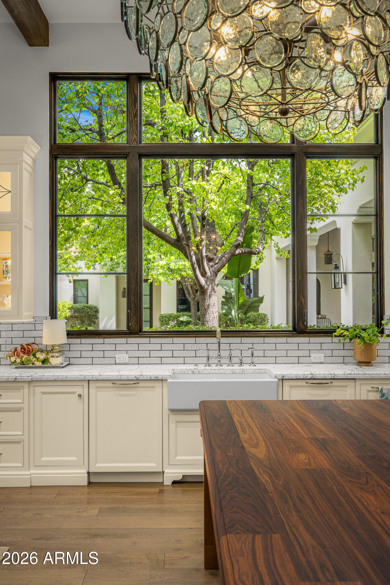 5858 E CABALLO Drive