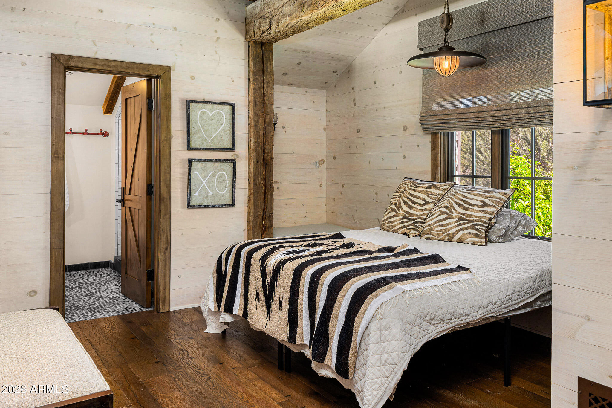 5858 E CABALLO Drive