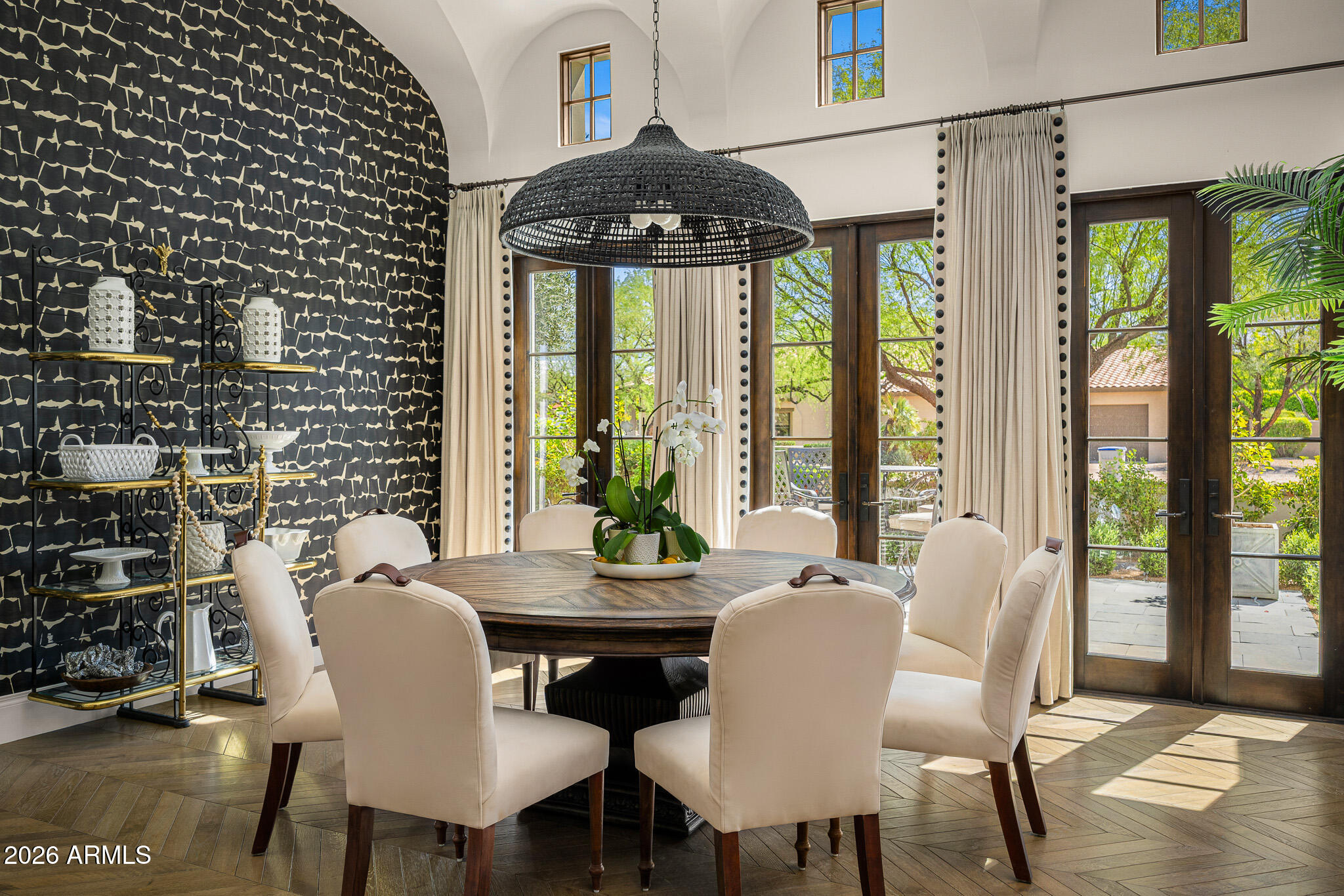 5858 E CABALLO Drive