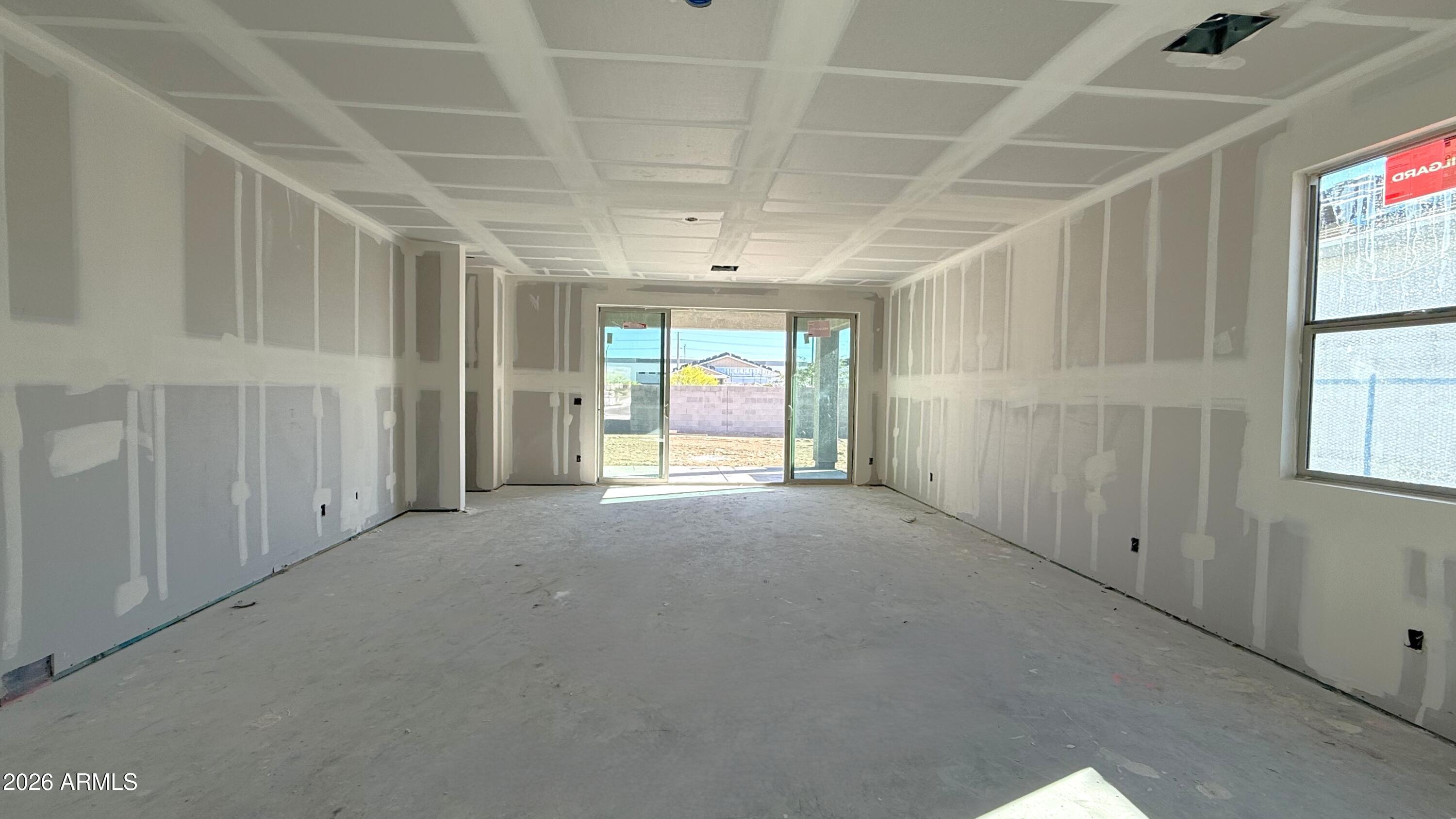 24071 W HUNTINGTON Drive