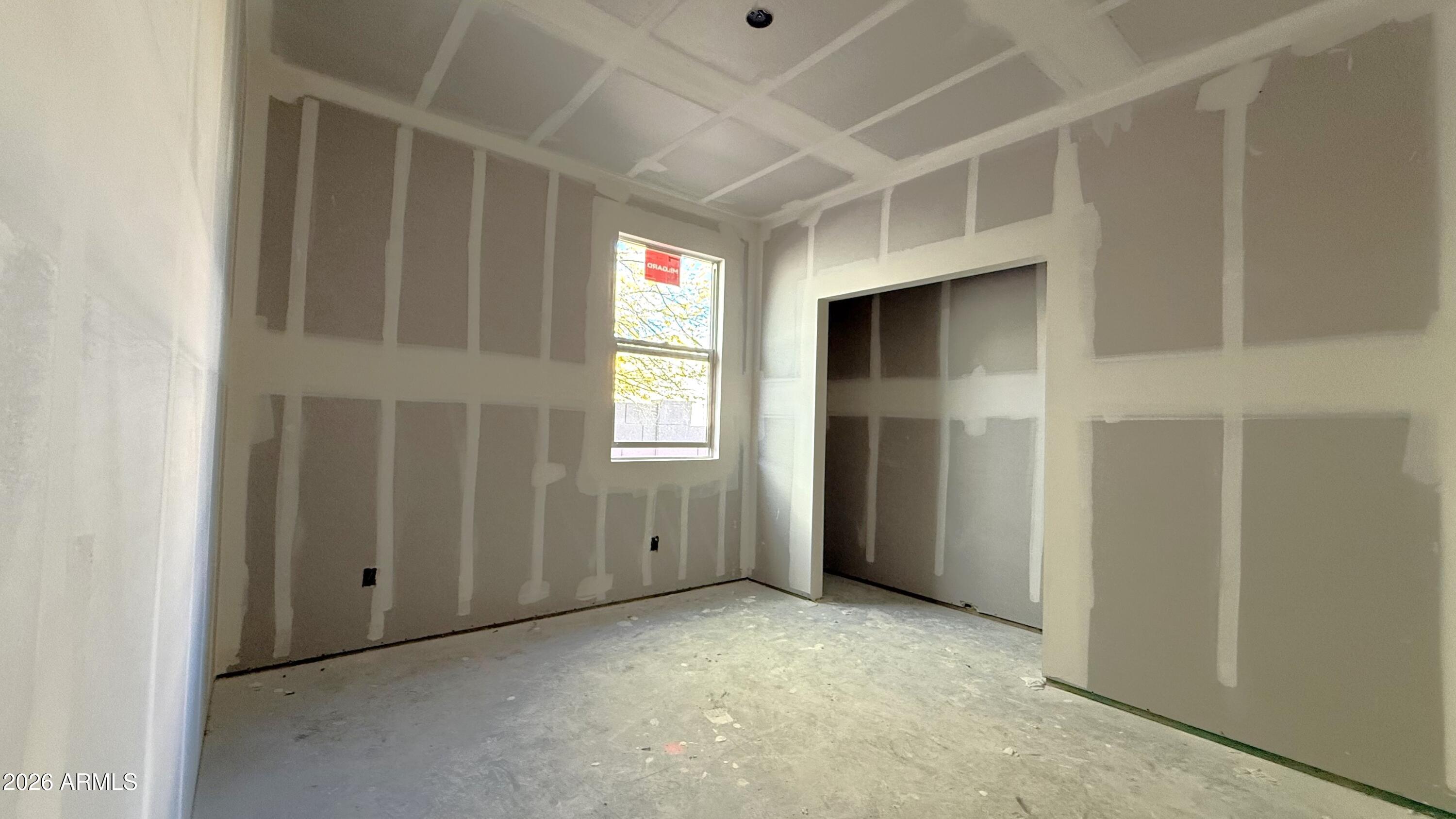 24071 W HUNTINGTON Drive