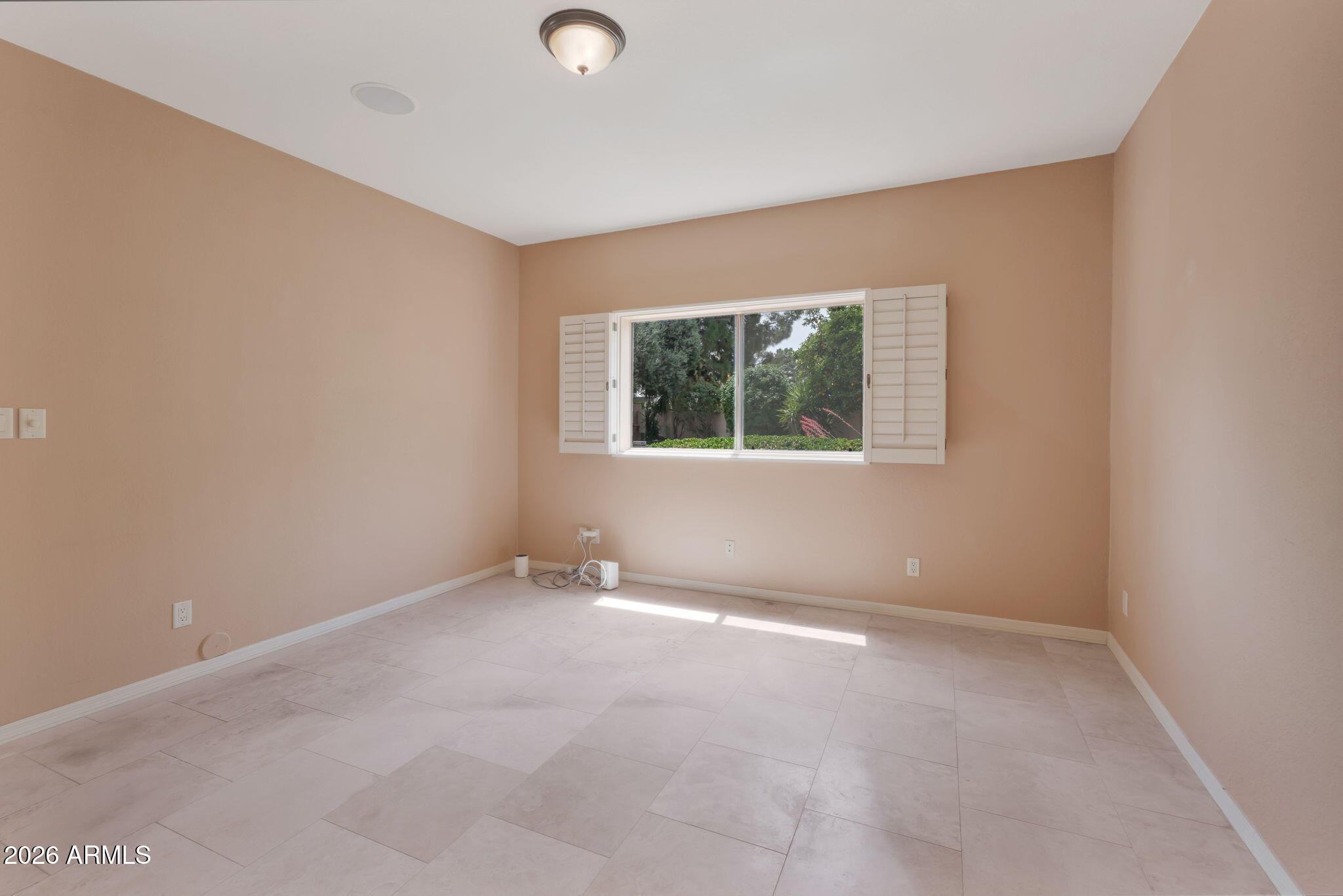 8267 E QUARTERHORSE Trail