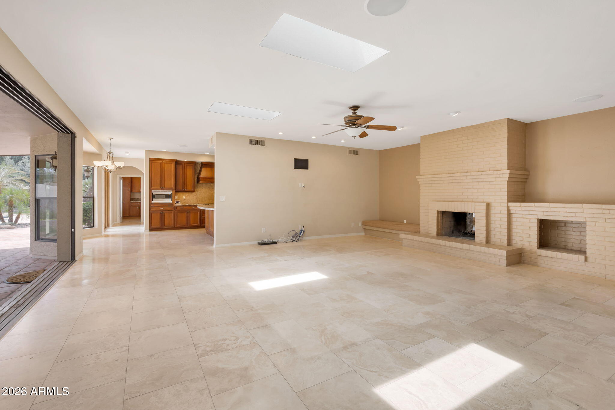 8267 E QUARTERHORSE Trail