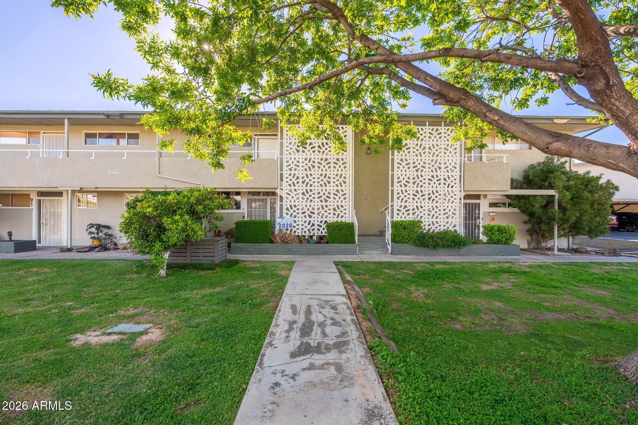 6126 N 12TH Place 9