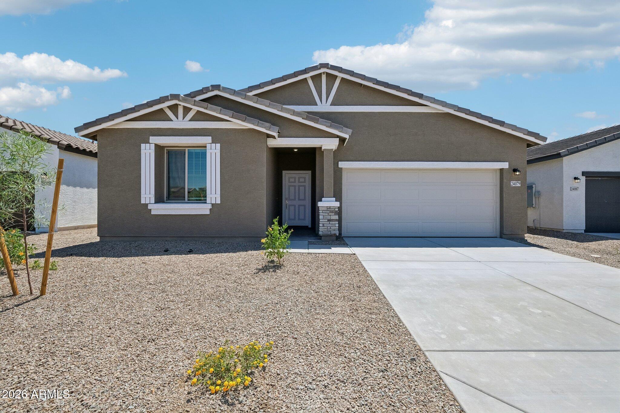 24079 W HUNTINGTON Drive