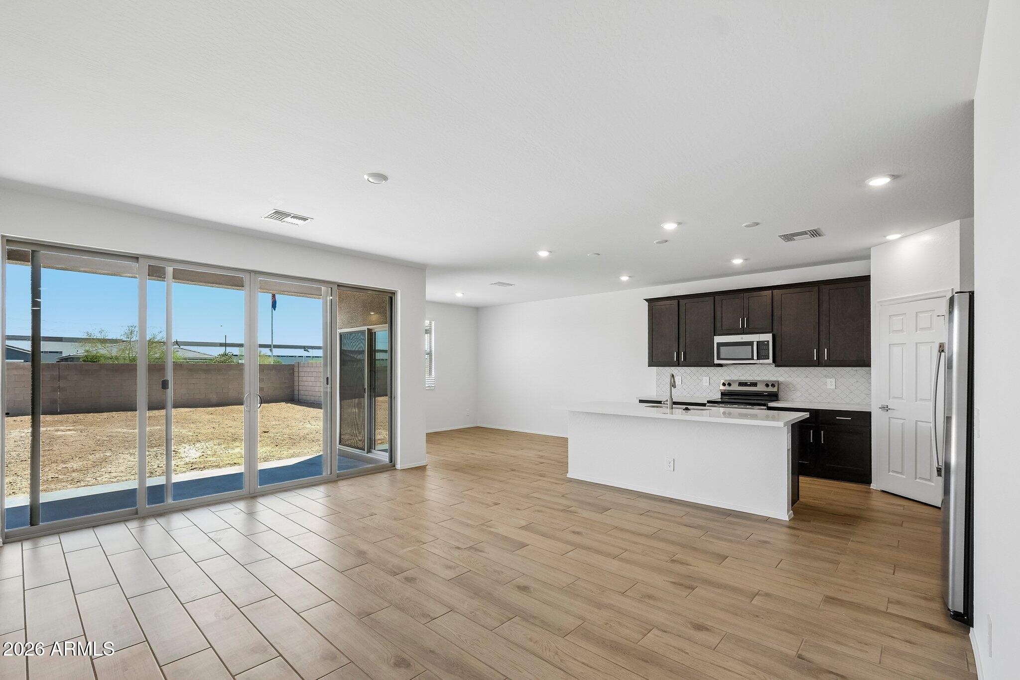 24079 W HUNTINGTON Drive