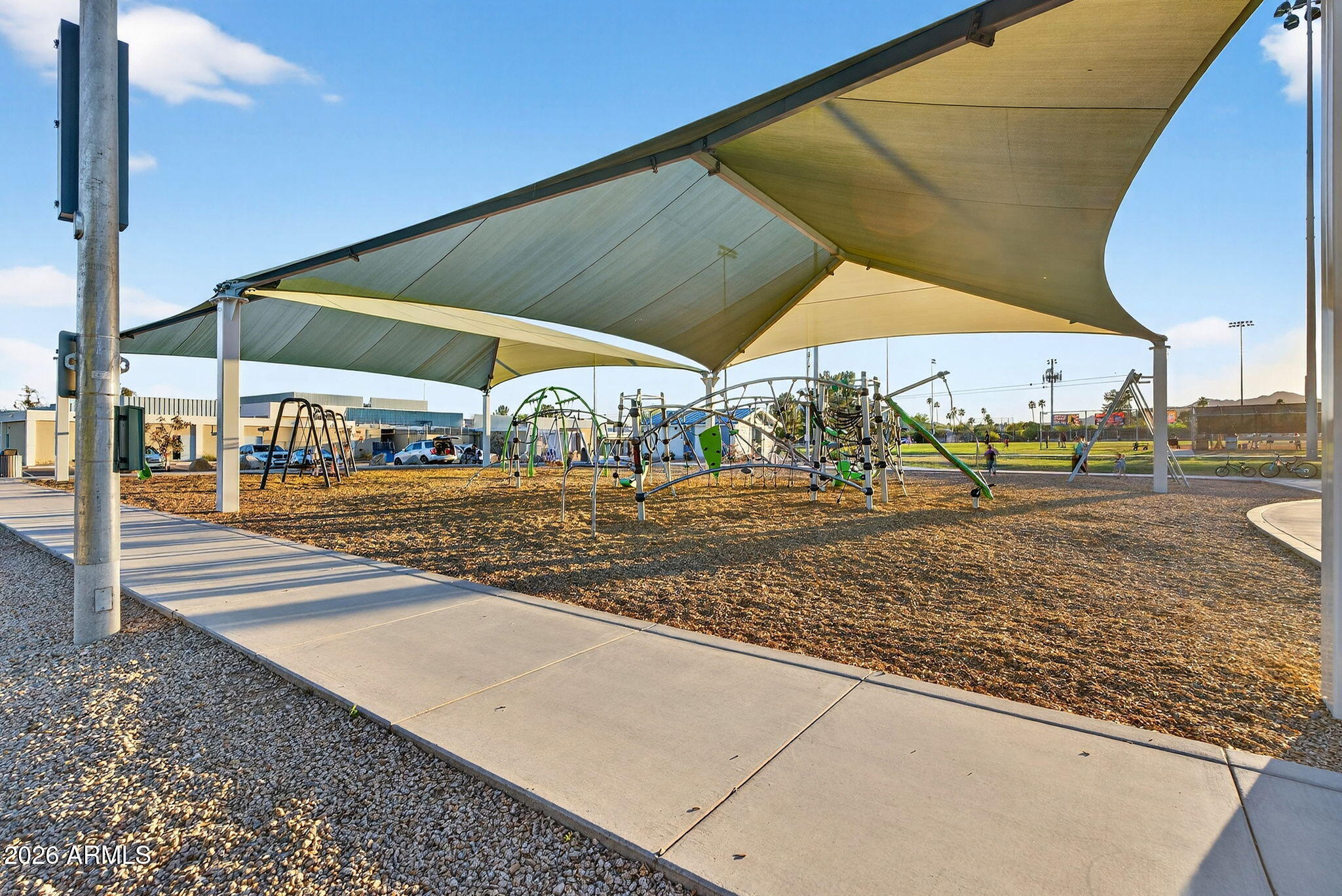 17449 E CALIENTE Drive