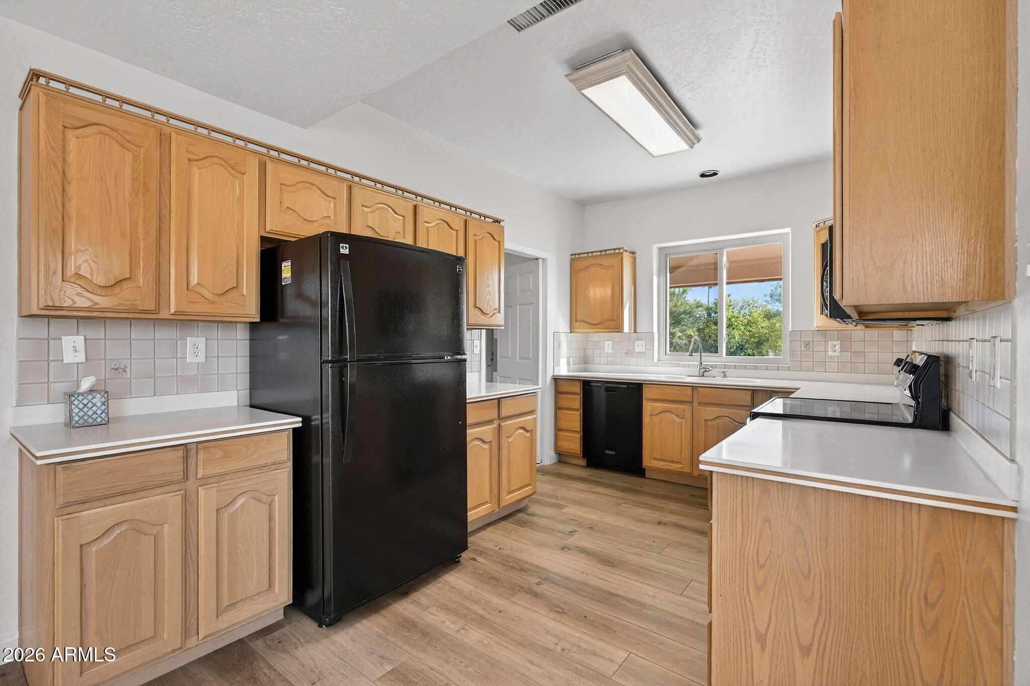 17449 E CALIENTE Drive