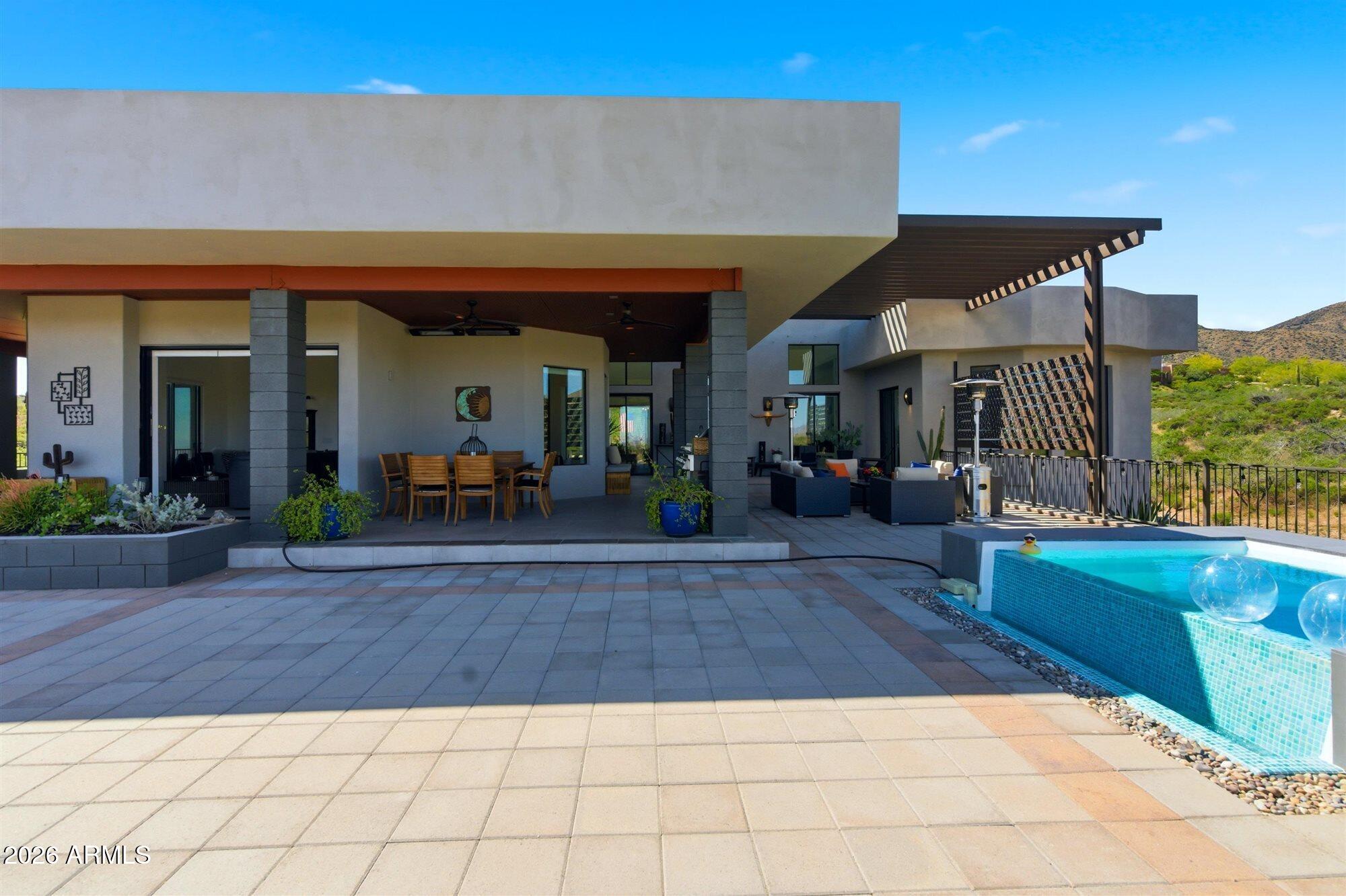 42439 N DEER TRAIL Road