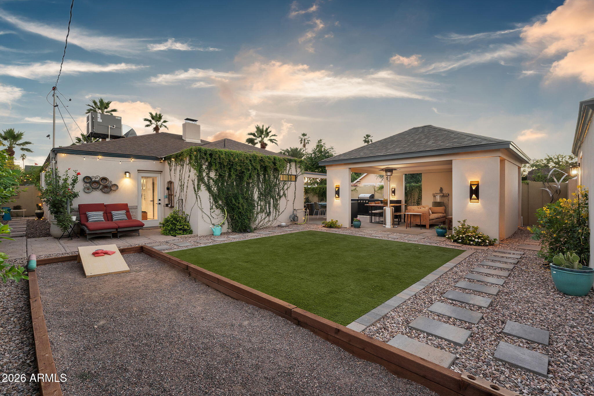 938 W Portland Street