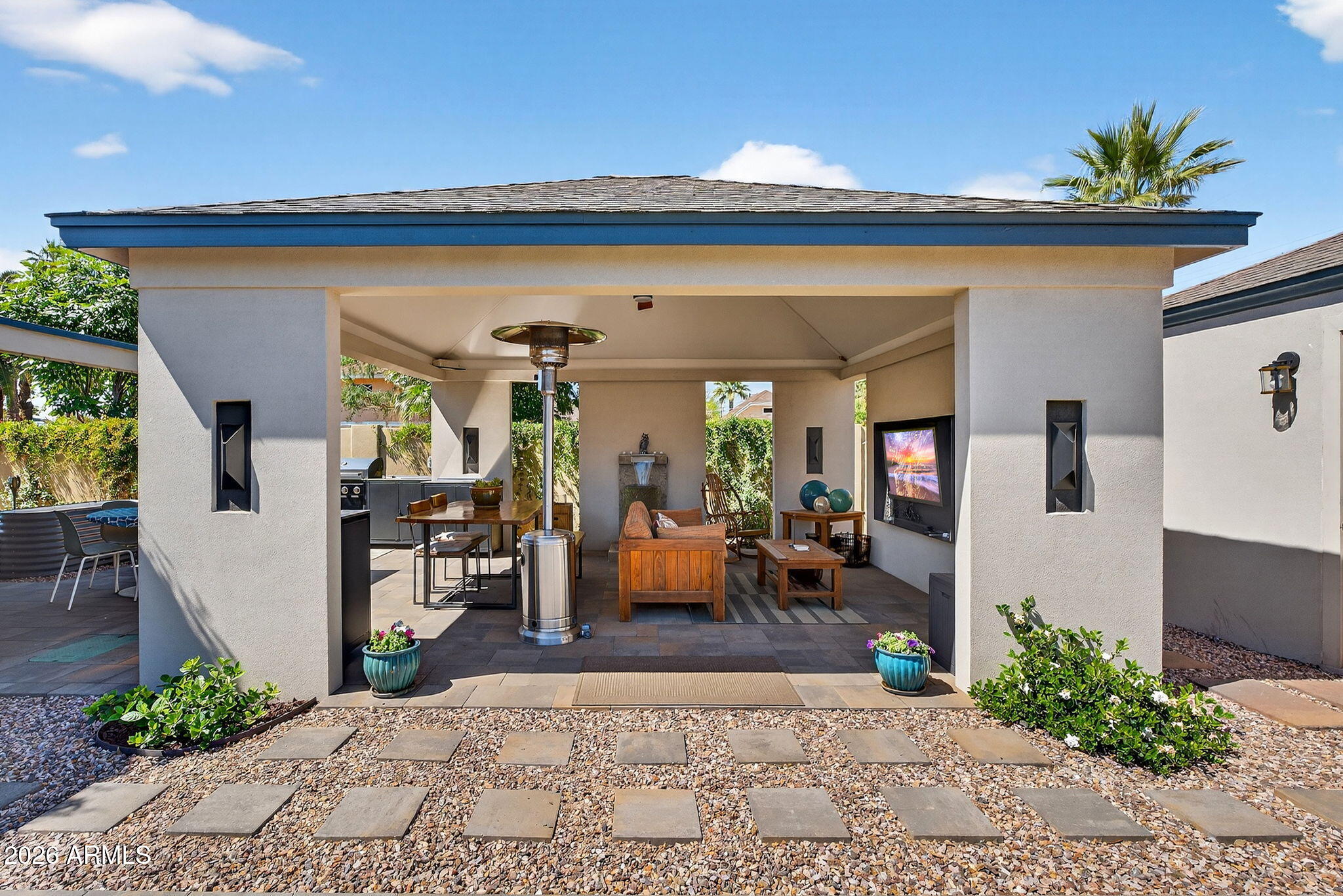 938 W Portland Street