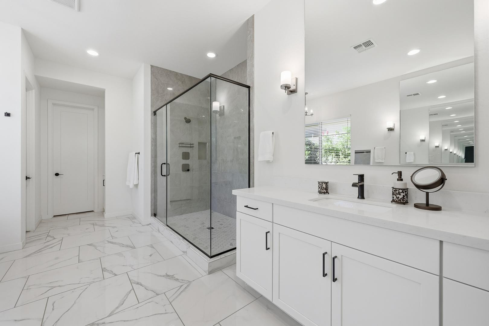 4416 E Roy Rogers Road