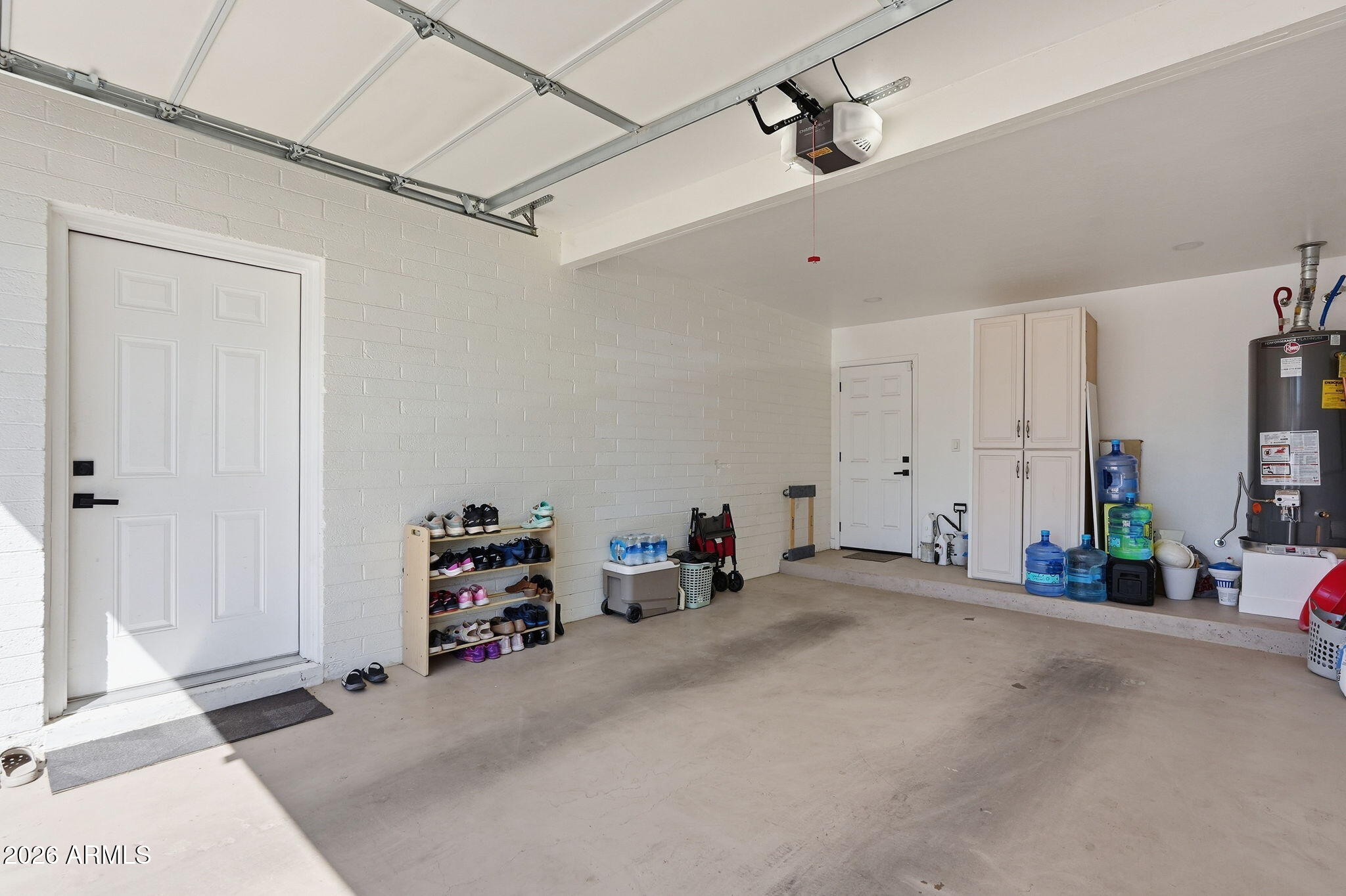 1020 E NIELSON Avenue