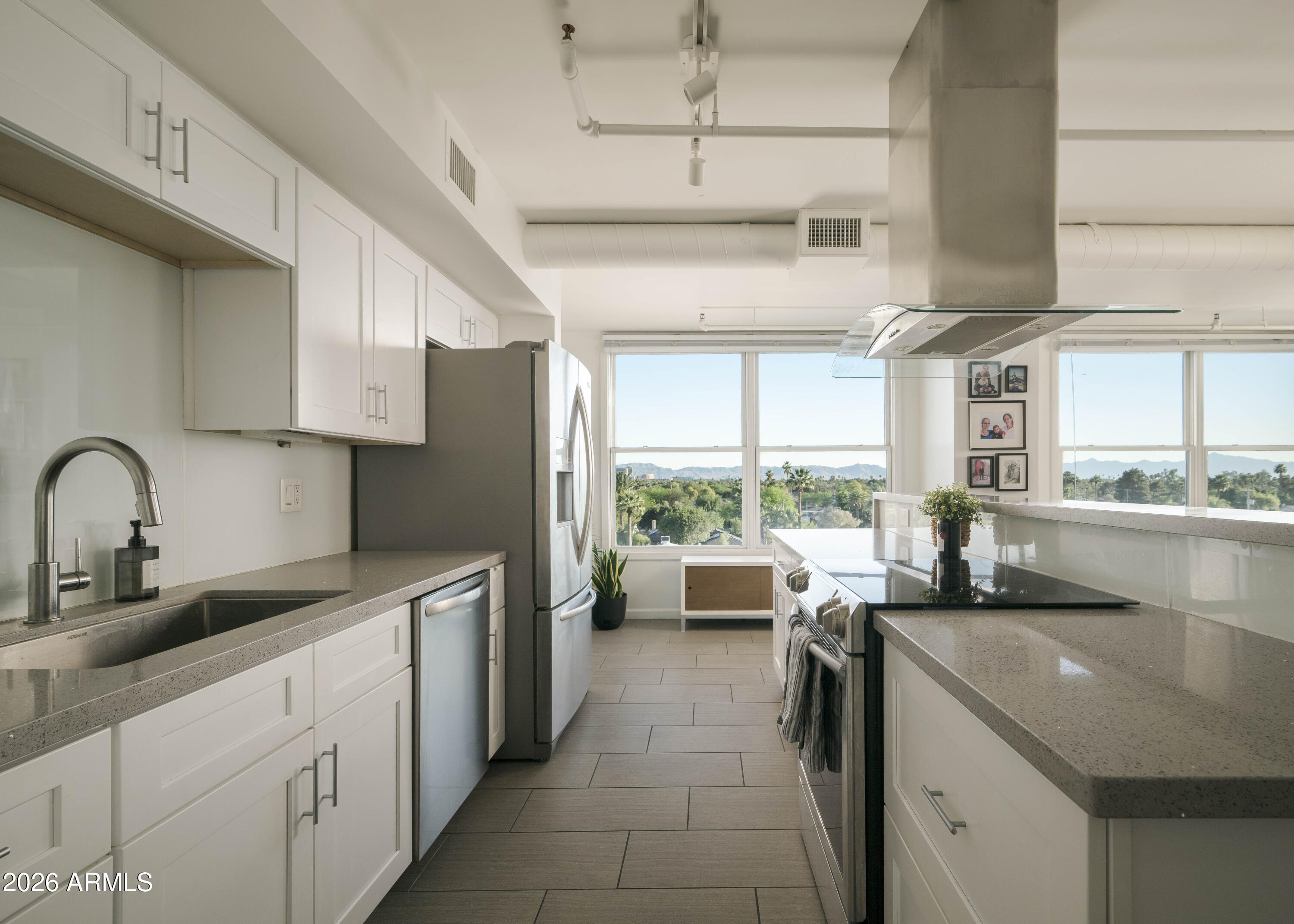 535 W THOMAS Road 510