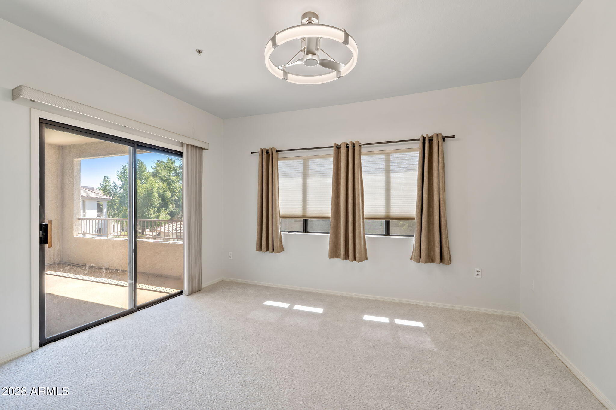 9455 E RAINTREE Drive 2006