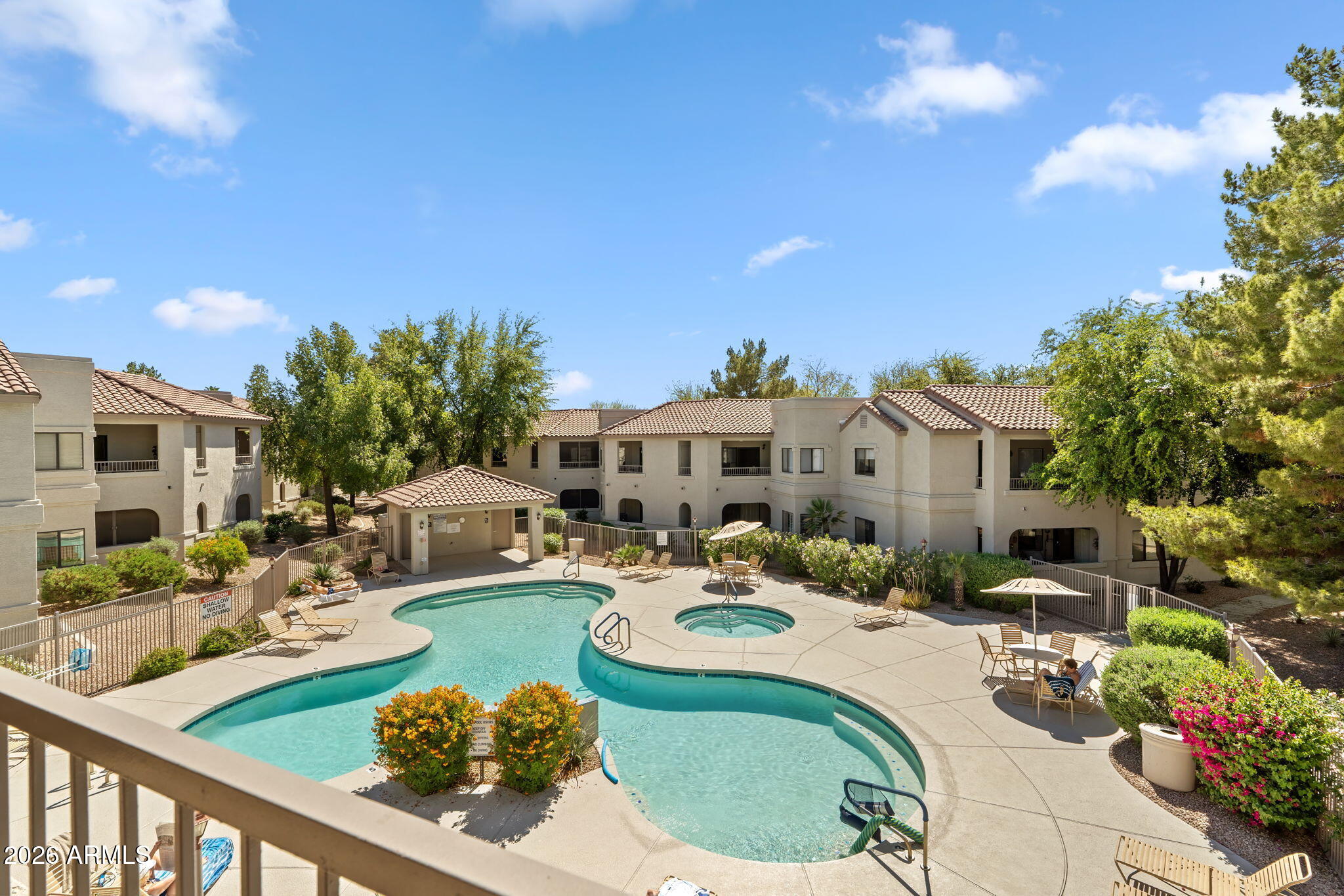 9455 E RAINTREE Drive 2006