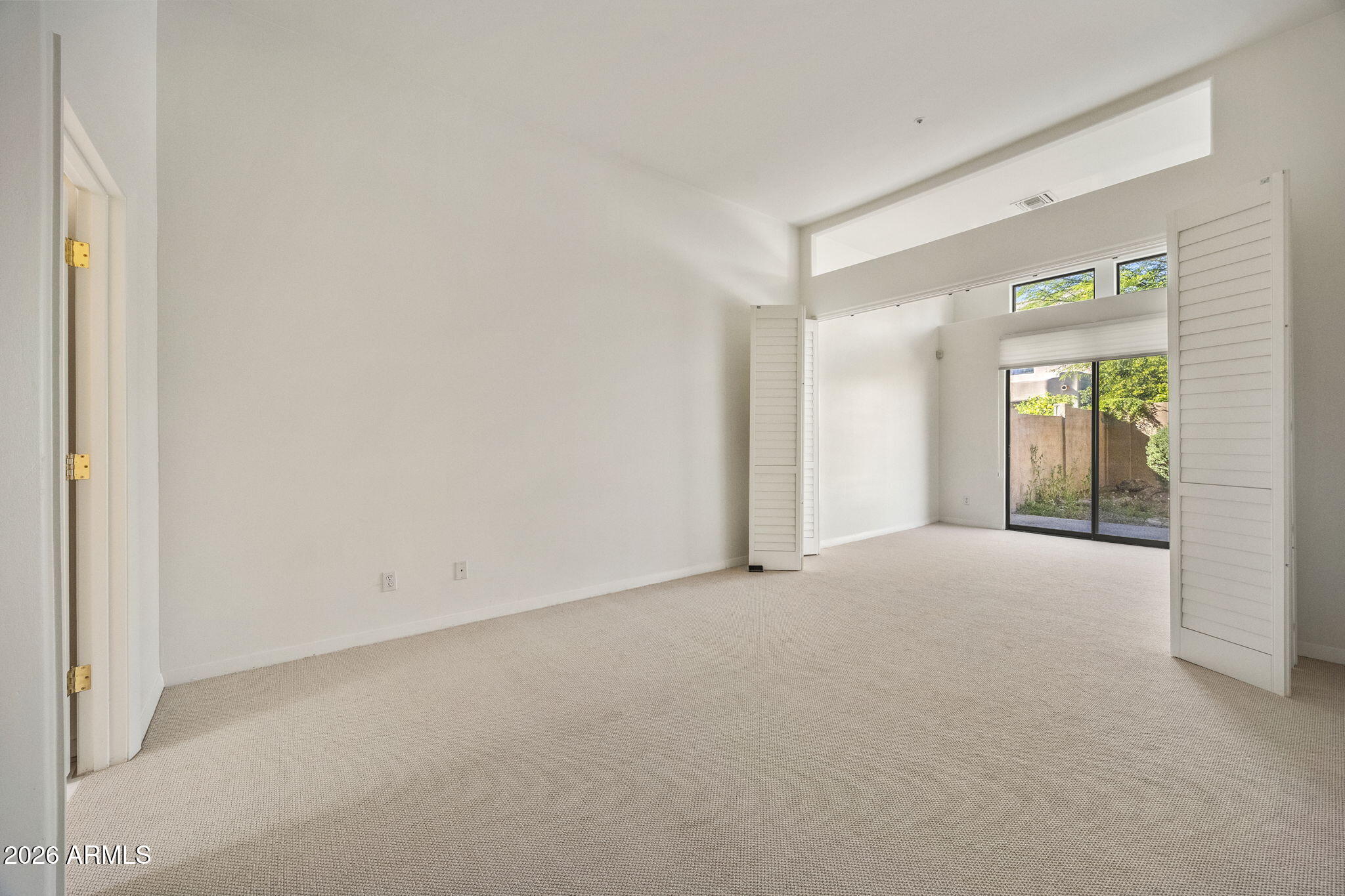 8352 E LAS ESTANCIAS Street