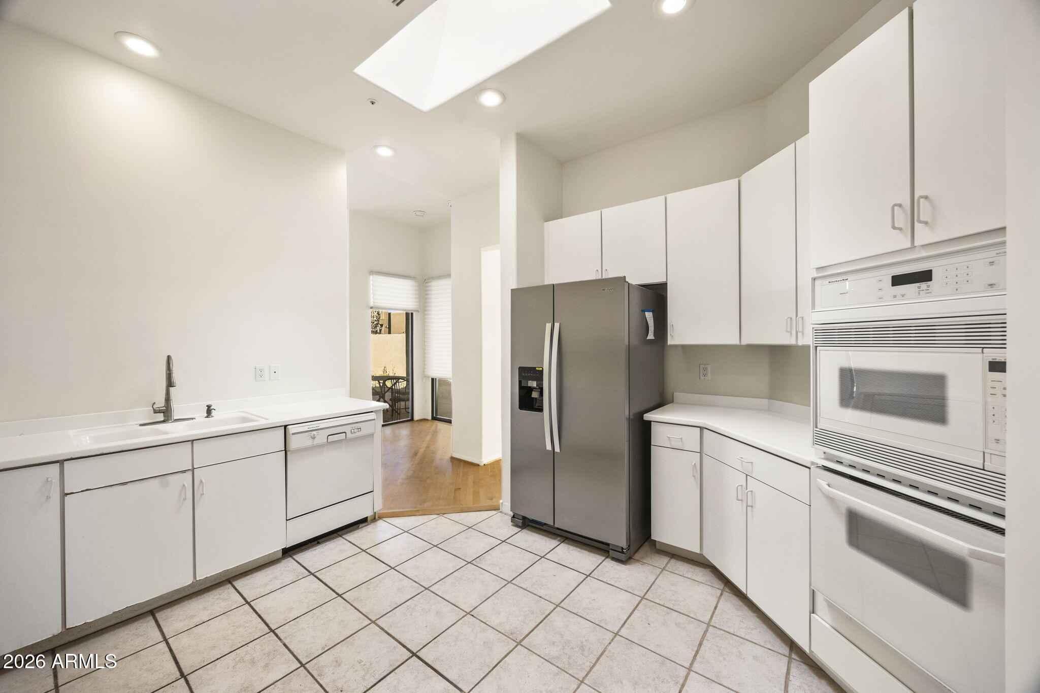 8352 E LAS ESTANCIAS Street