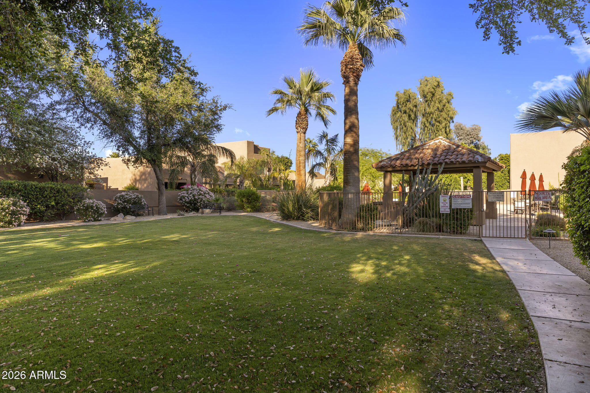 8352 E LAS ESTANCIAS Street