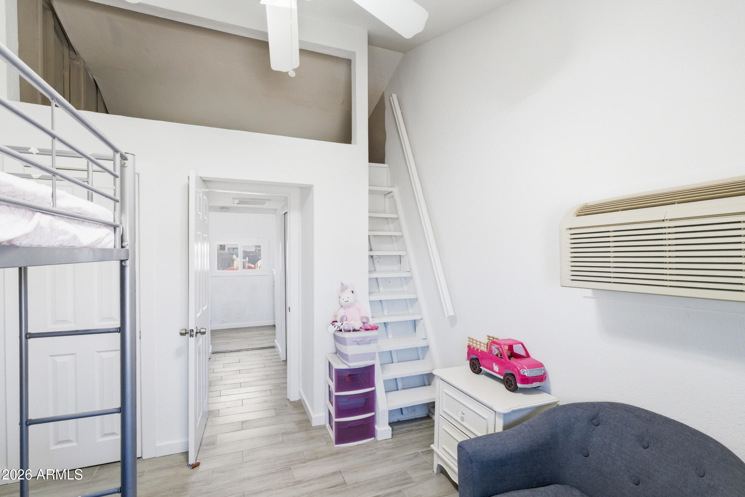 1904 N LEBARON Street