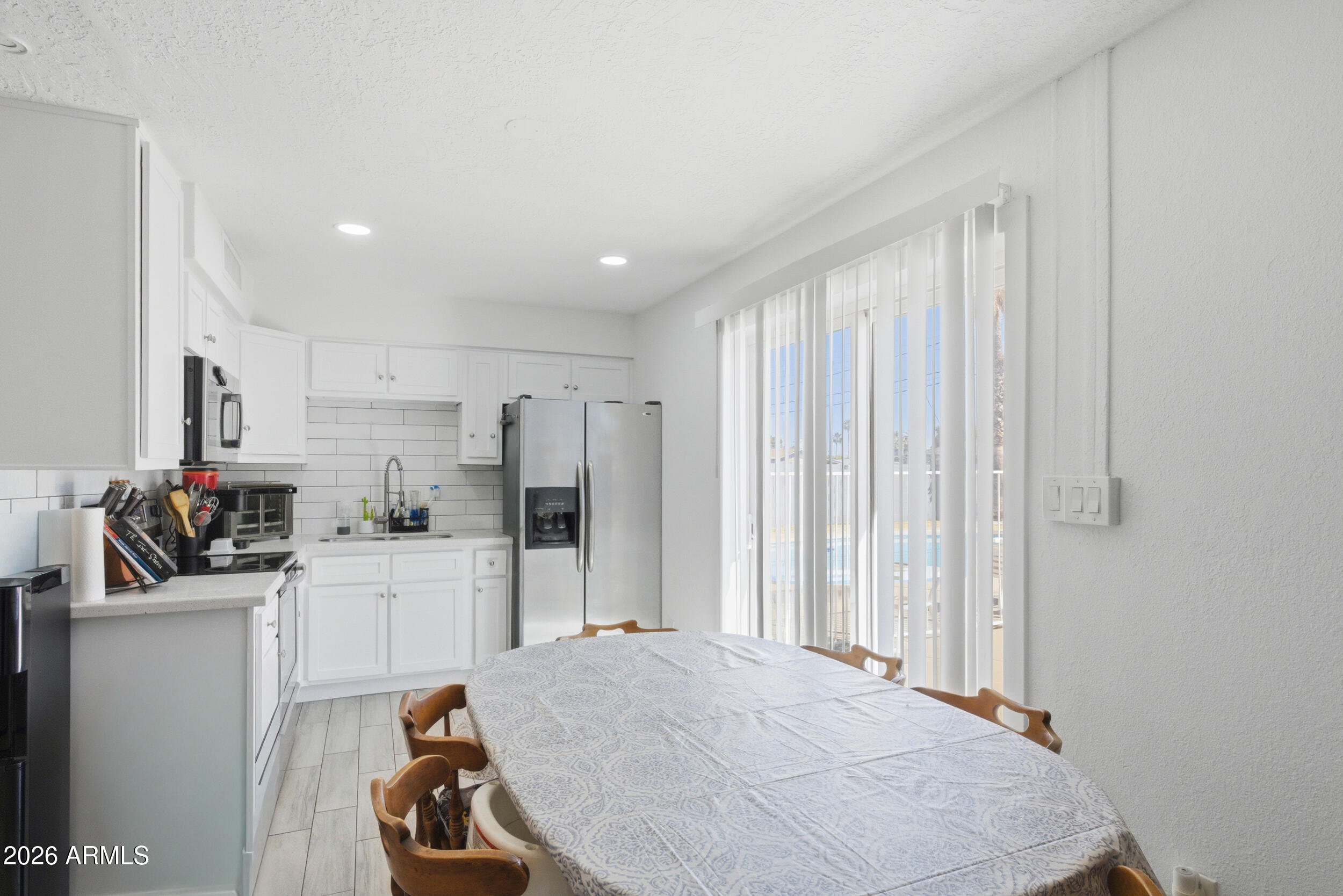 1904 N LEBARON Street