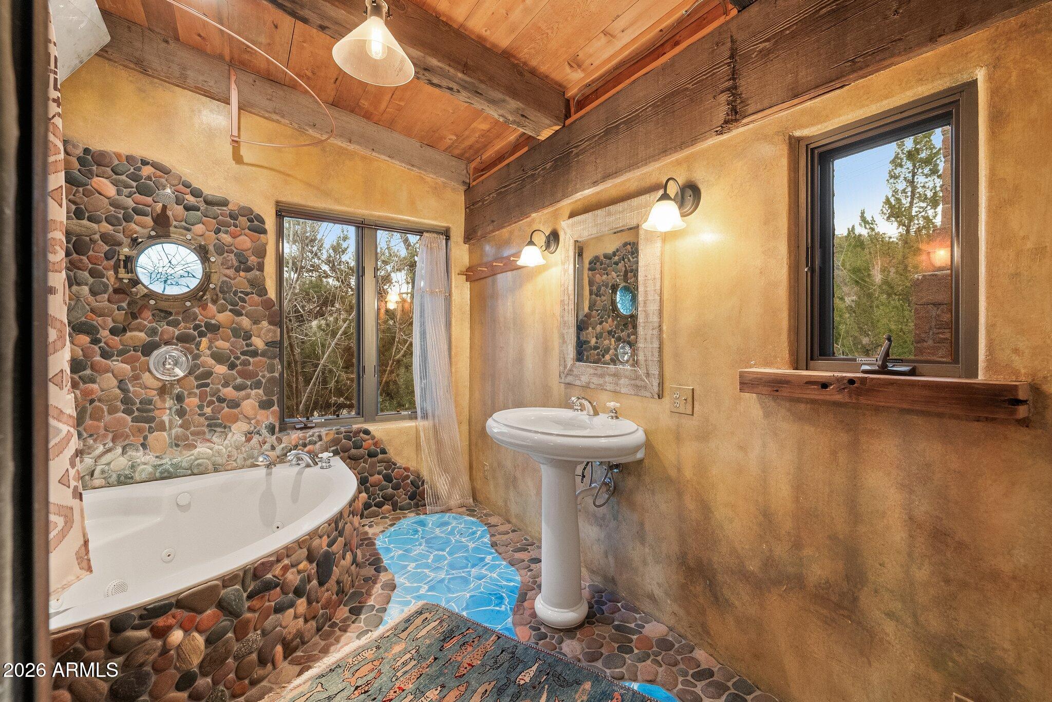 180 Copper Cliffs Lane