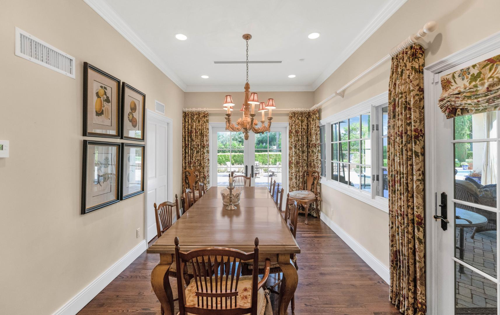 6248 E Montecito Avenue