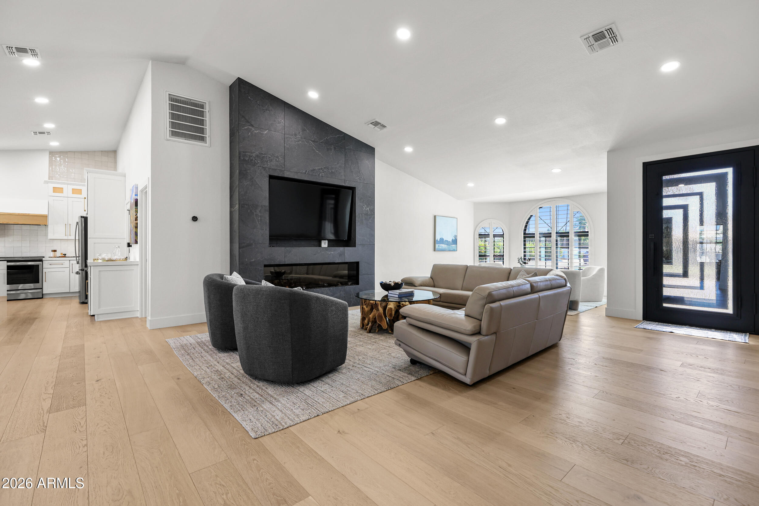 8572 E SAN FELIPE Drive