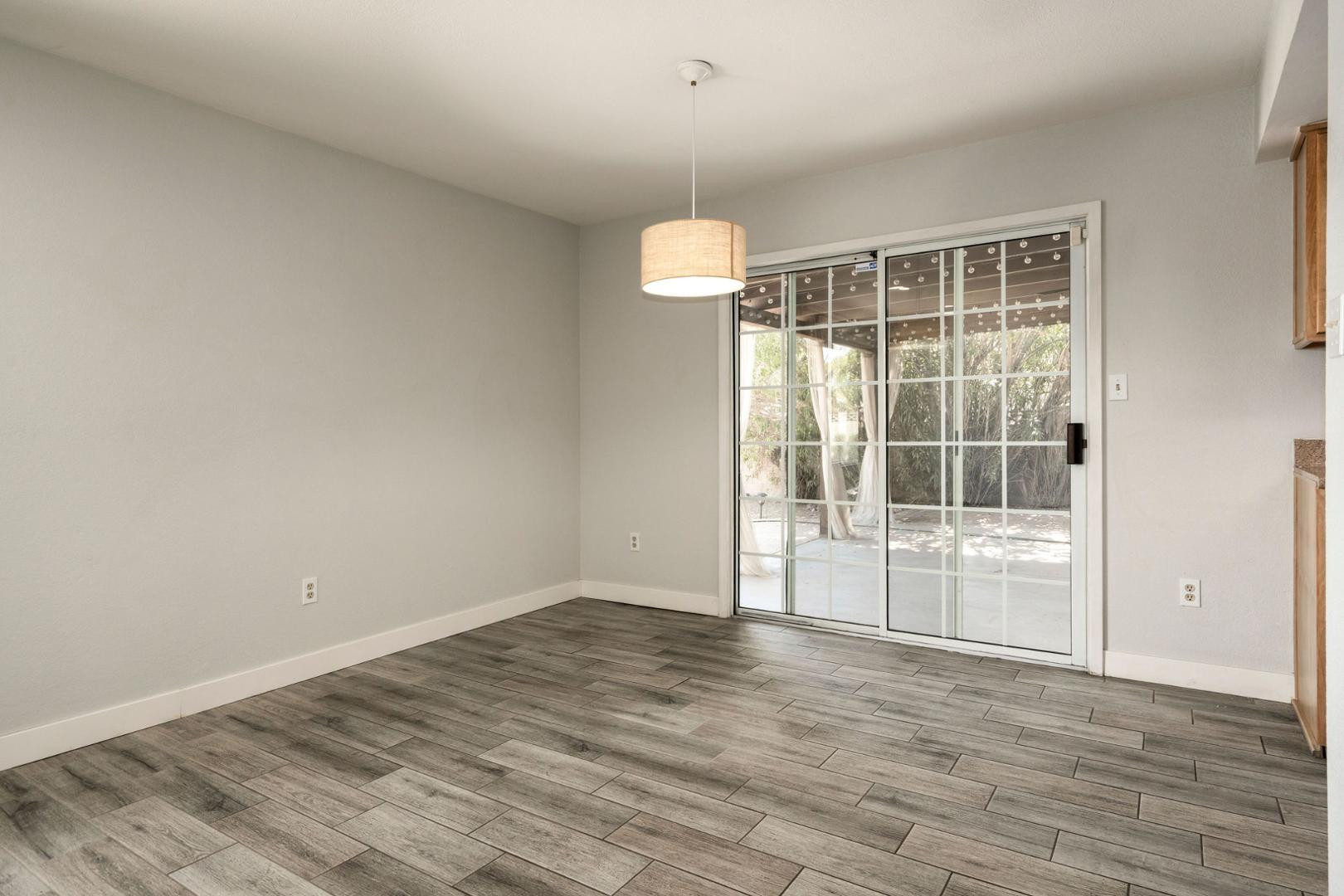 14237 N 34th