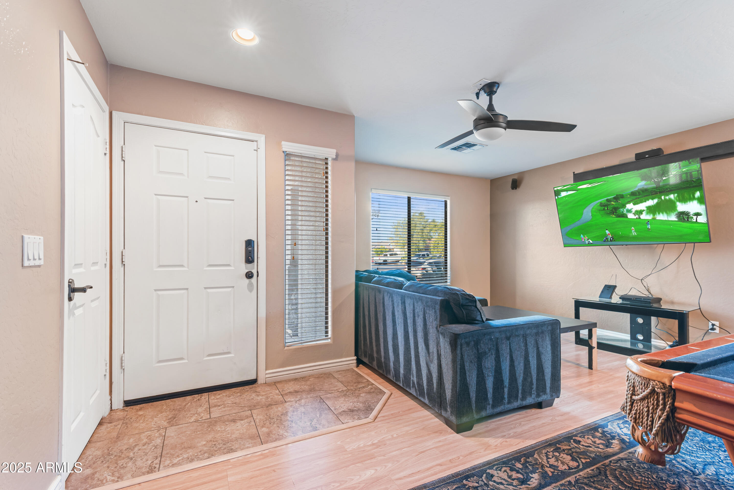 2113 W NANCY Lane