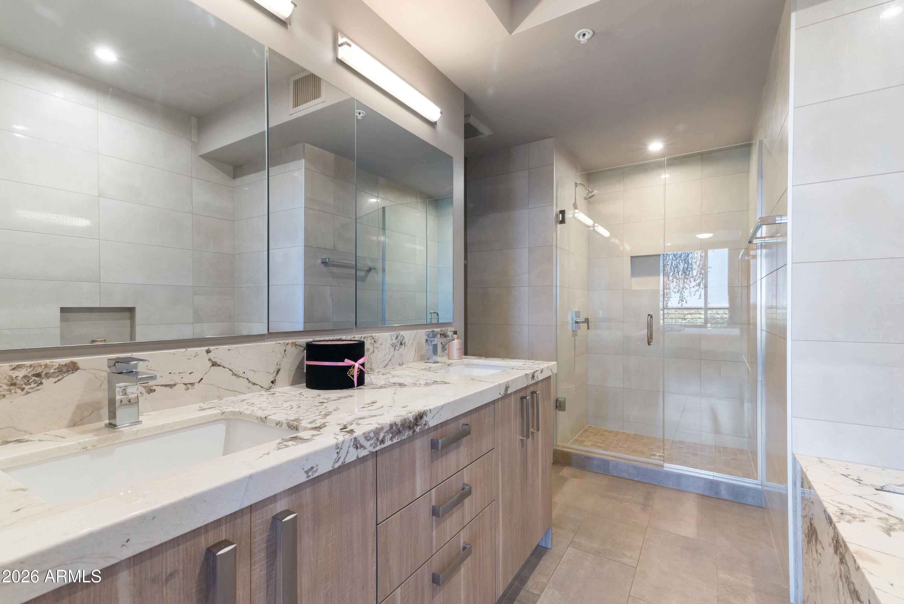 7120 E Kierland Boulevard 915