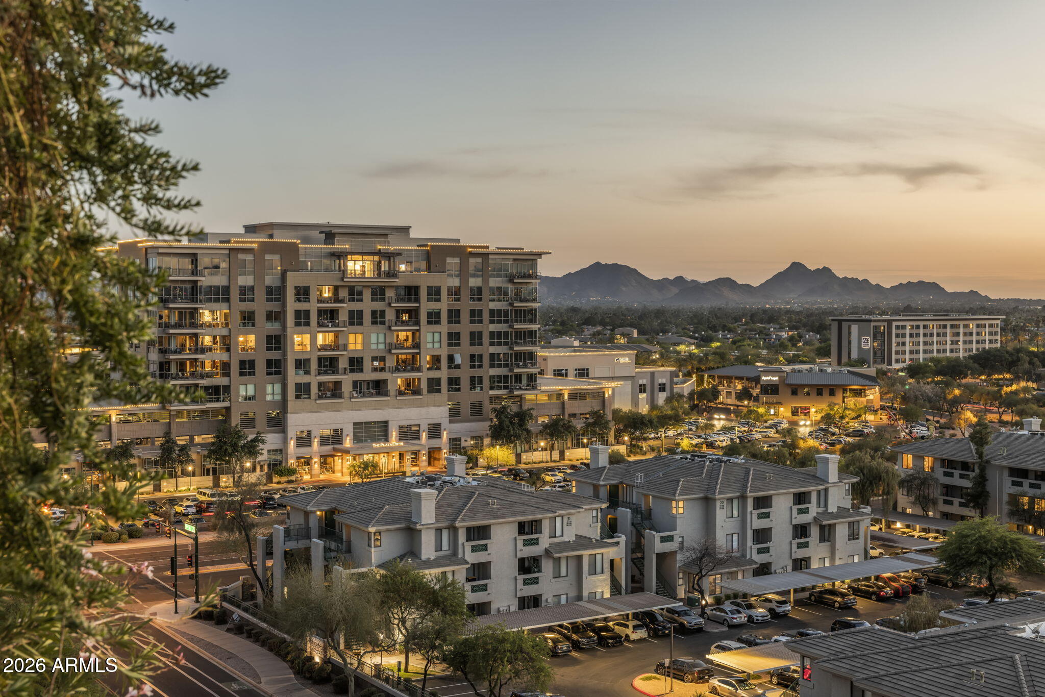 7120 E Kierland Boulevard 915