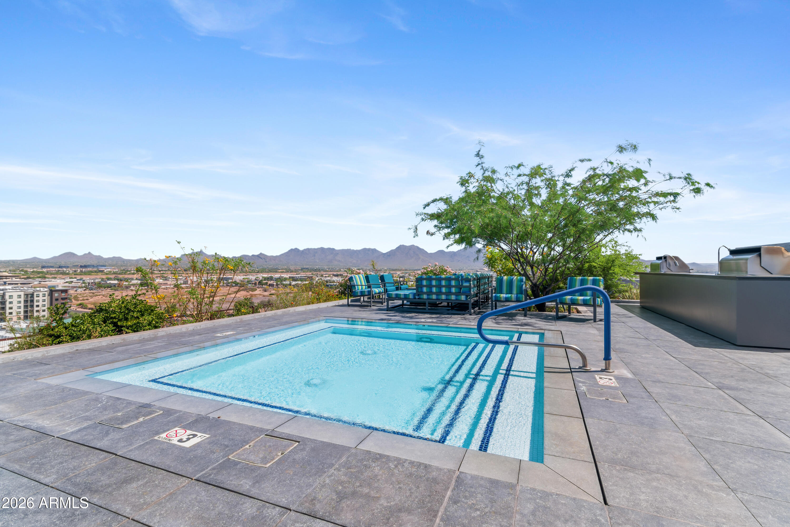 7120 E Kierland Boulevard 915