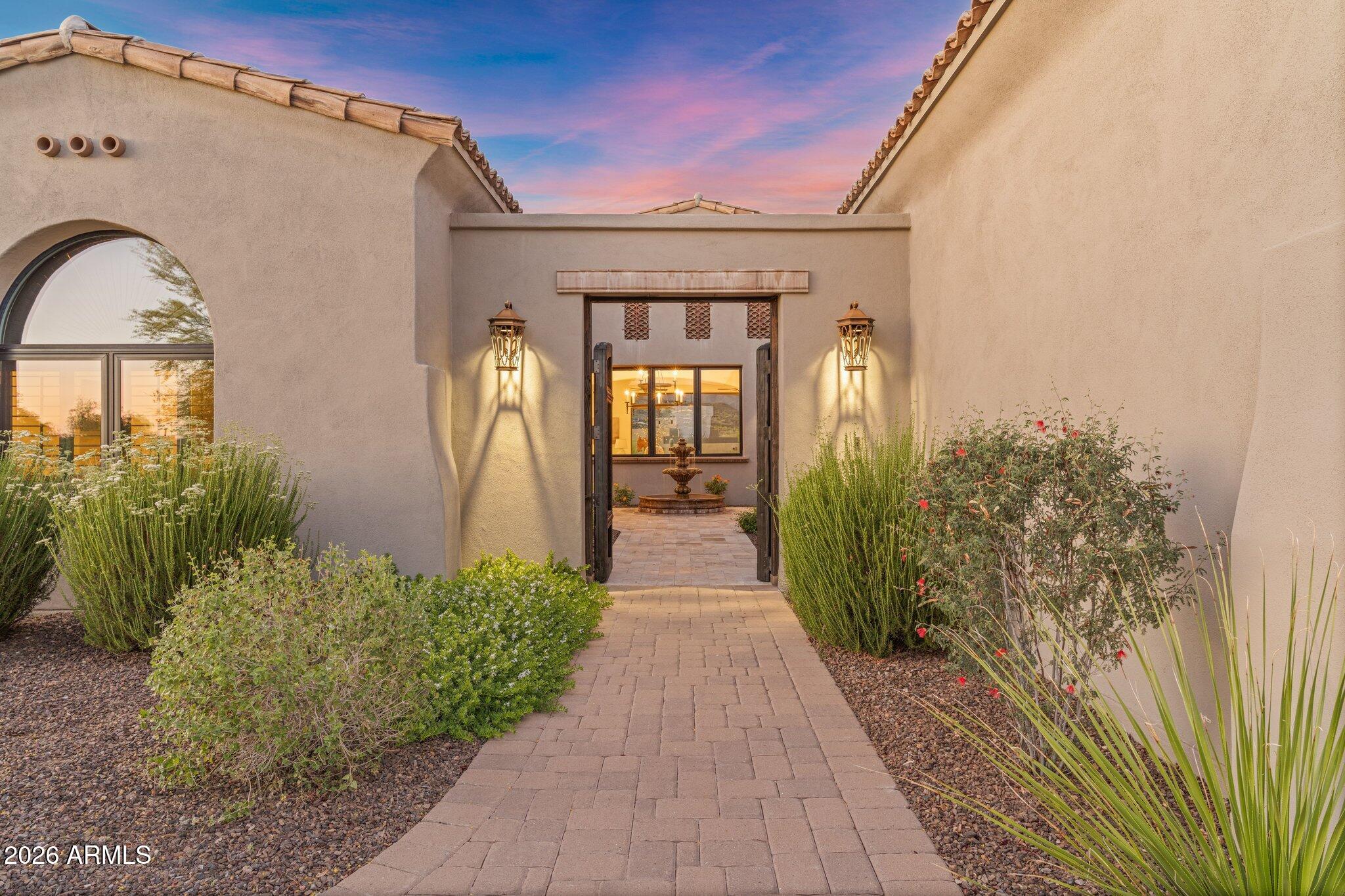 9468 E SUNDANCE Trail
