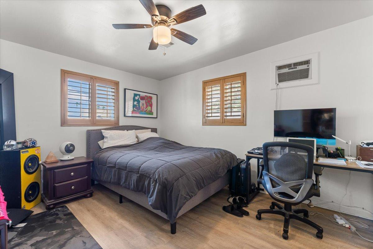 535 W 19th Street