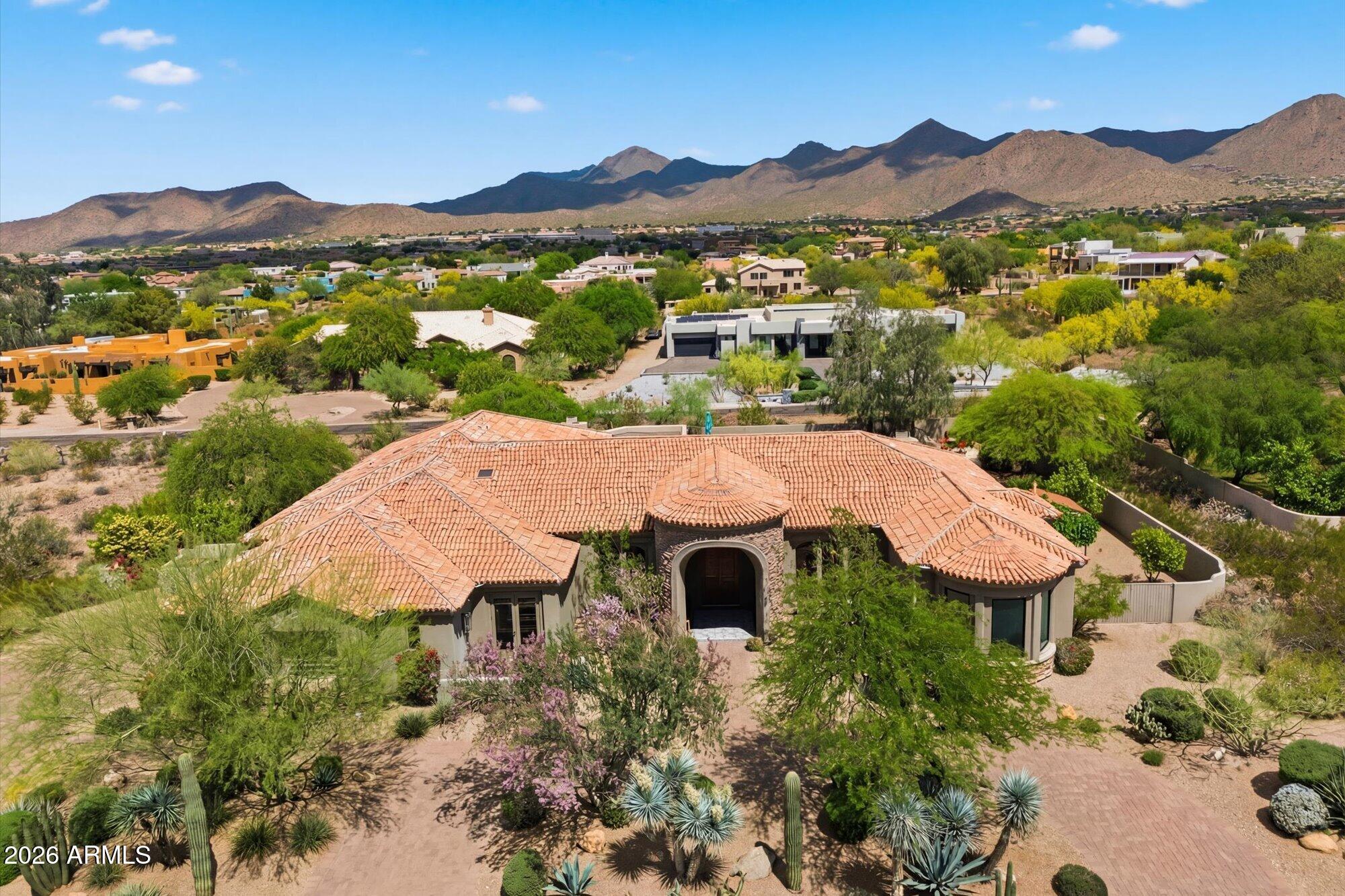 12734 E APPALOOSA Place