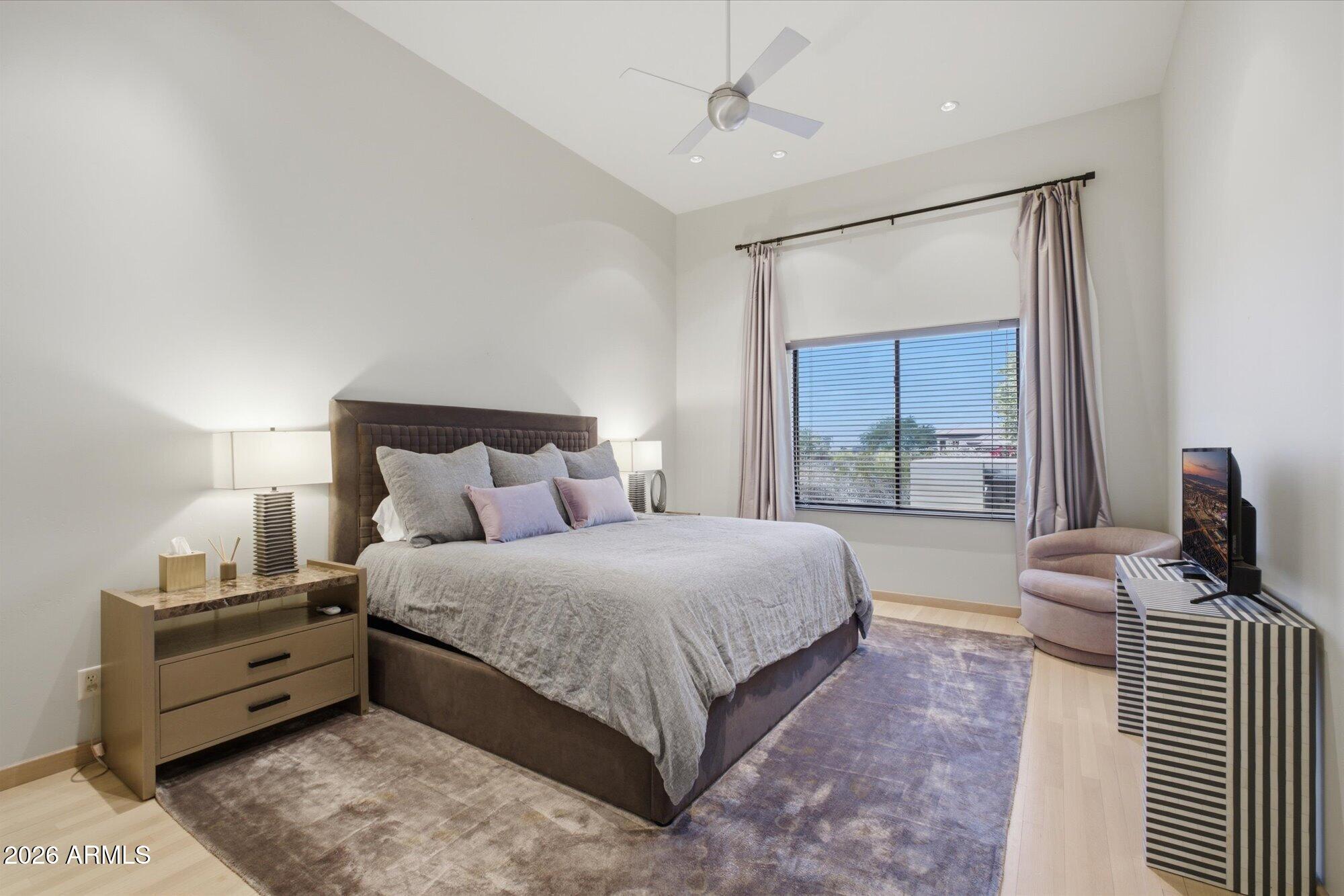 12734 E APPALOOSA Place