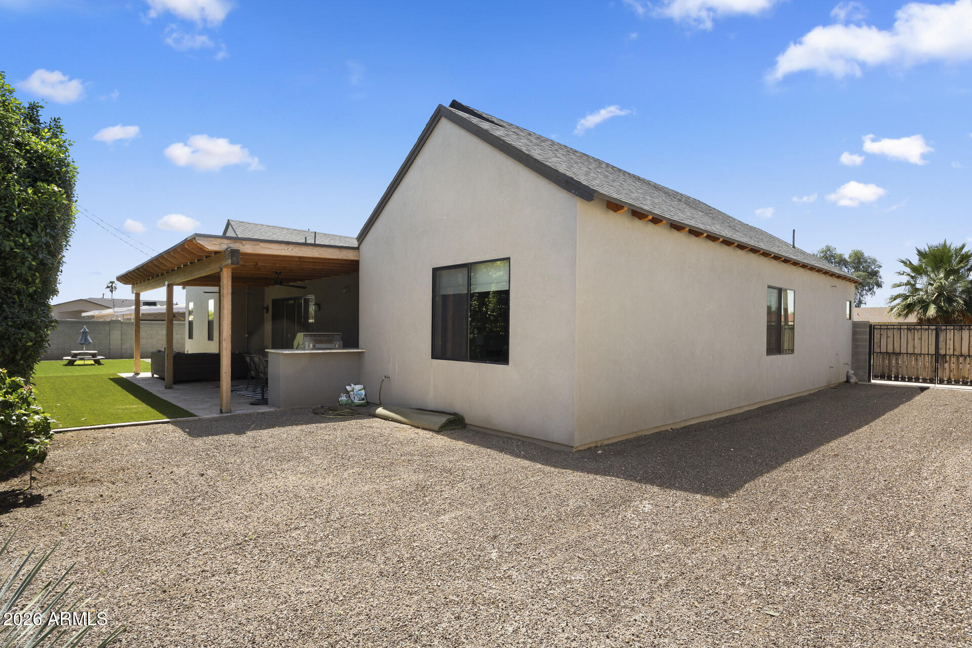 3927 N 13TH Place