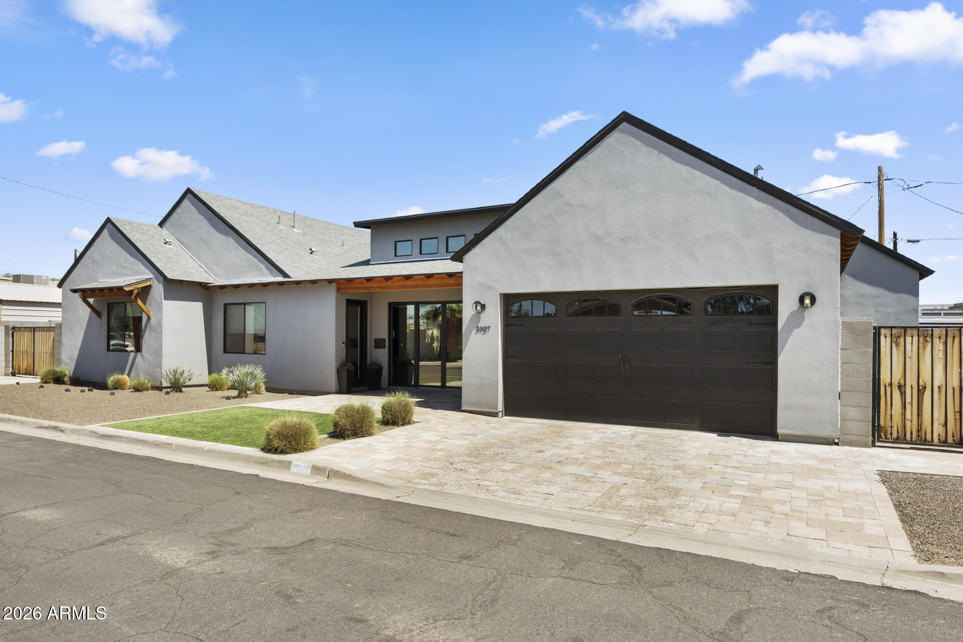 3927 N 13TH Place