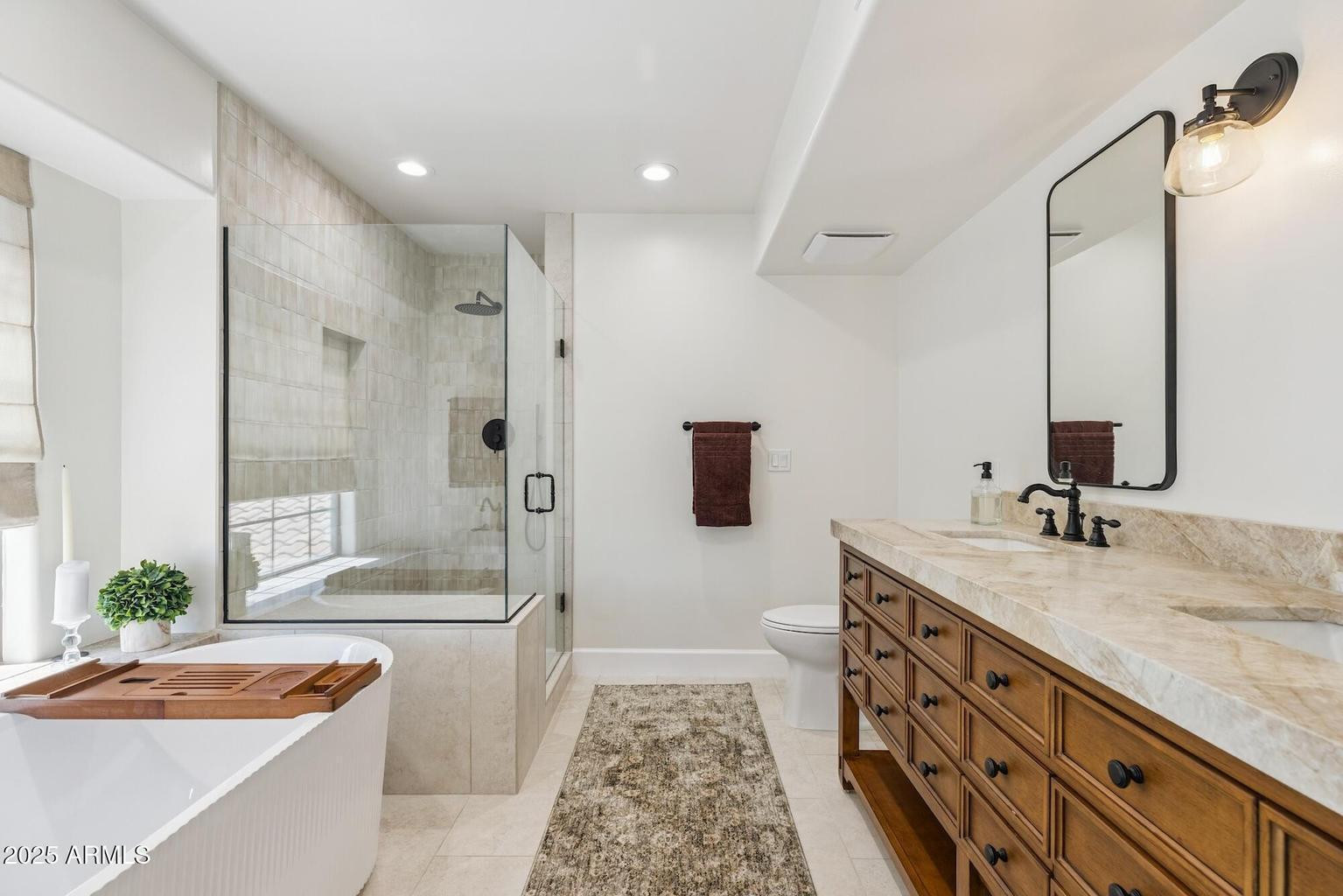 5556 E Sandra Terrace